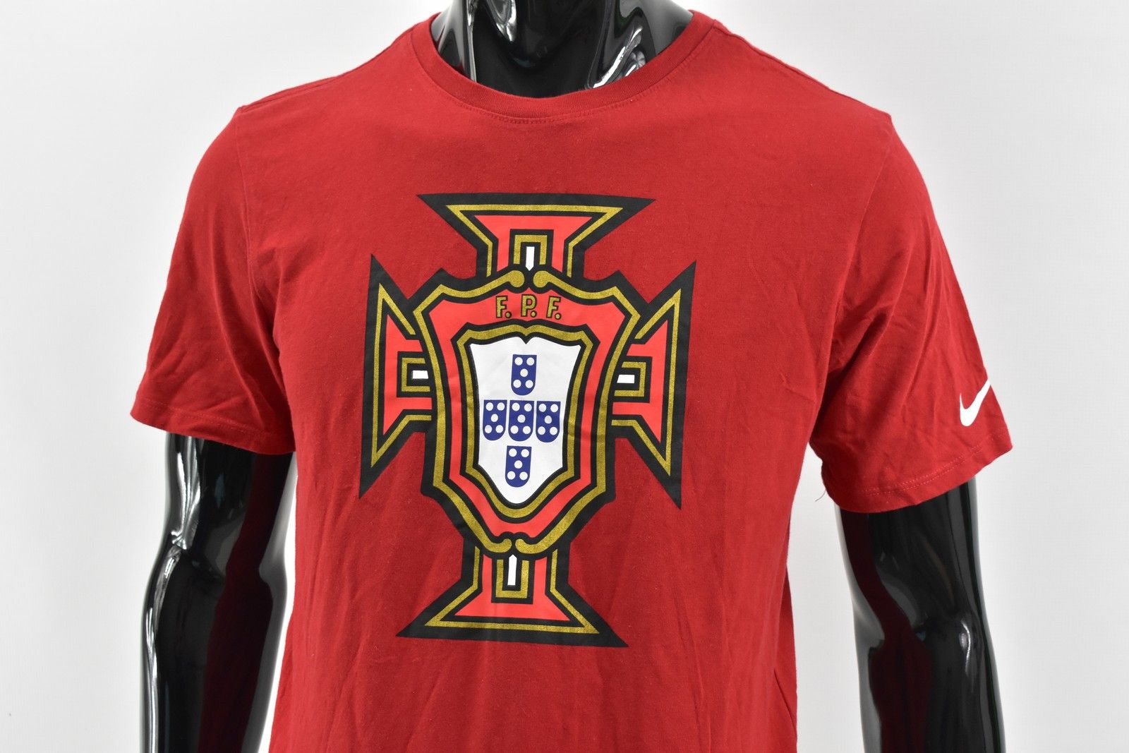 Nike Nike TEE FPF Portugal Crest Football Jersey SS Shirt SIZE M Size US M / EU 48-50 / 2 - 2 Thumbnail