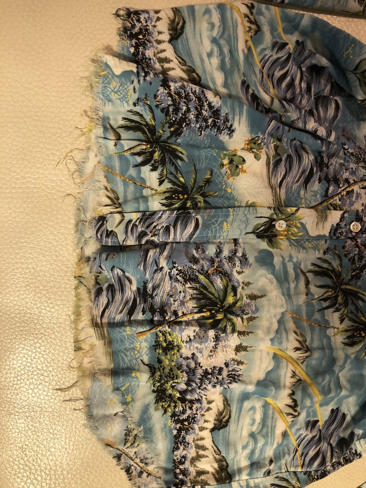 Saint Laurent Paris Saint Laurent ss16 raw hem Hawaiian shirt hedi surf sound Size US XL / EU 56 / 4 - 3 Thumbnail
