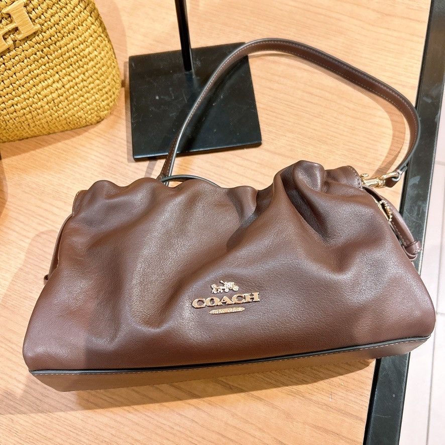 Coach NWT Coach Faye Shoulder Bag CV529 Gold/Maple Size ONE SIZE - 5 Thumbnail
