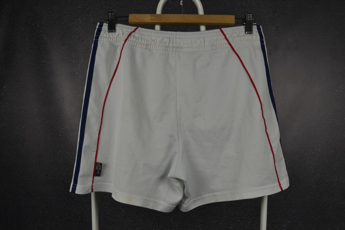 Adidas × Vintage Bayern Munchen Vintage Football Shorts Adidas Soccer Size S Size US 30 / EU 46 - 2 Thumbnail