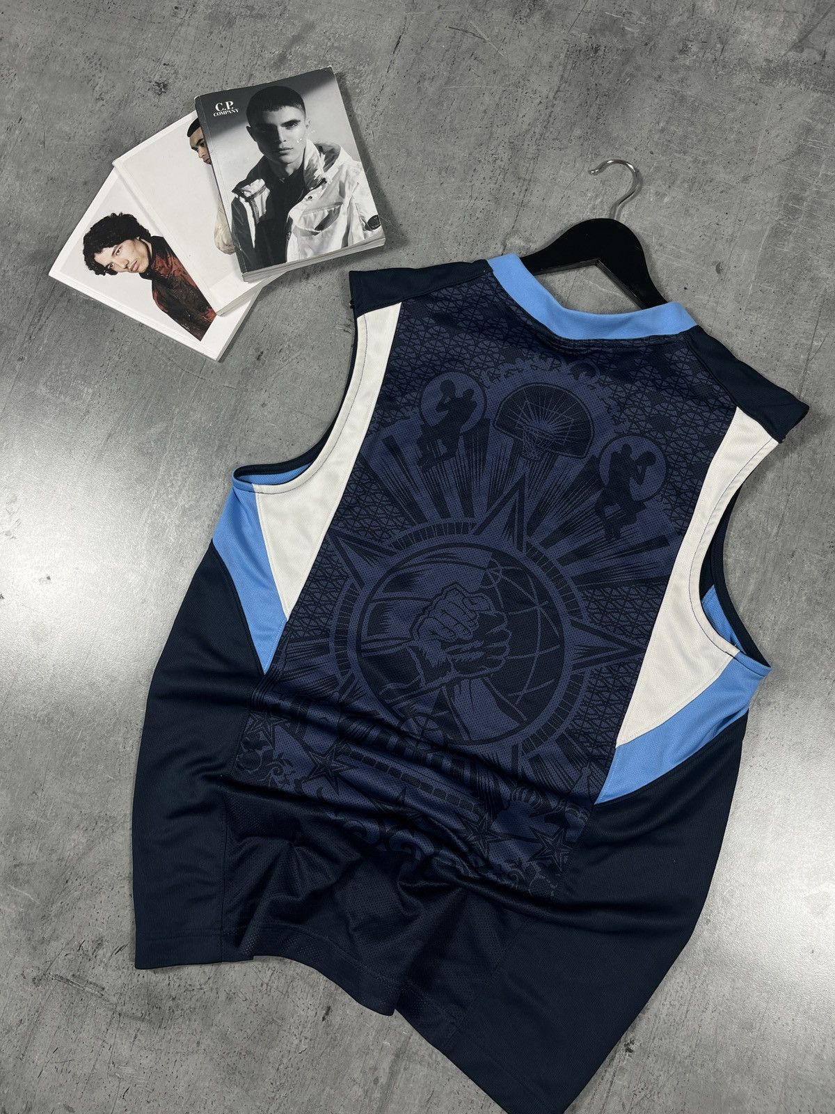 Nike Nike Basketball Vintage Tank Top Jersey Rare Size US XL / EU 56 / 4 - 5 Thumbnail