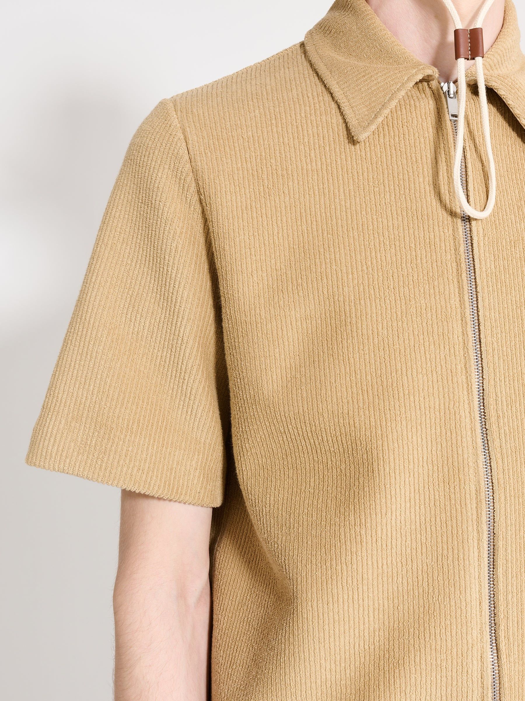 Jil Sander o1w1db10825 Zip Shirt in Beige Size US M / EU 48-50 / 2 - 4 Thumbnail