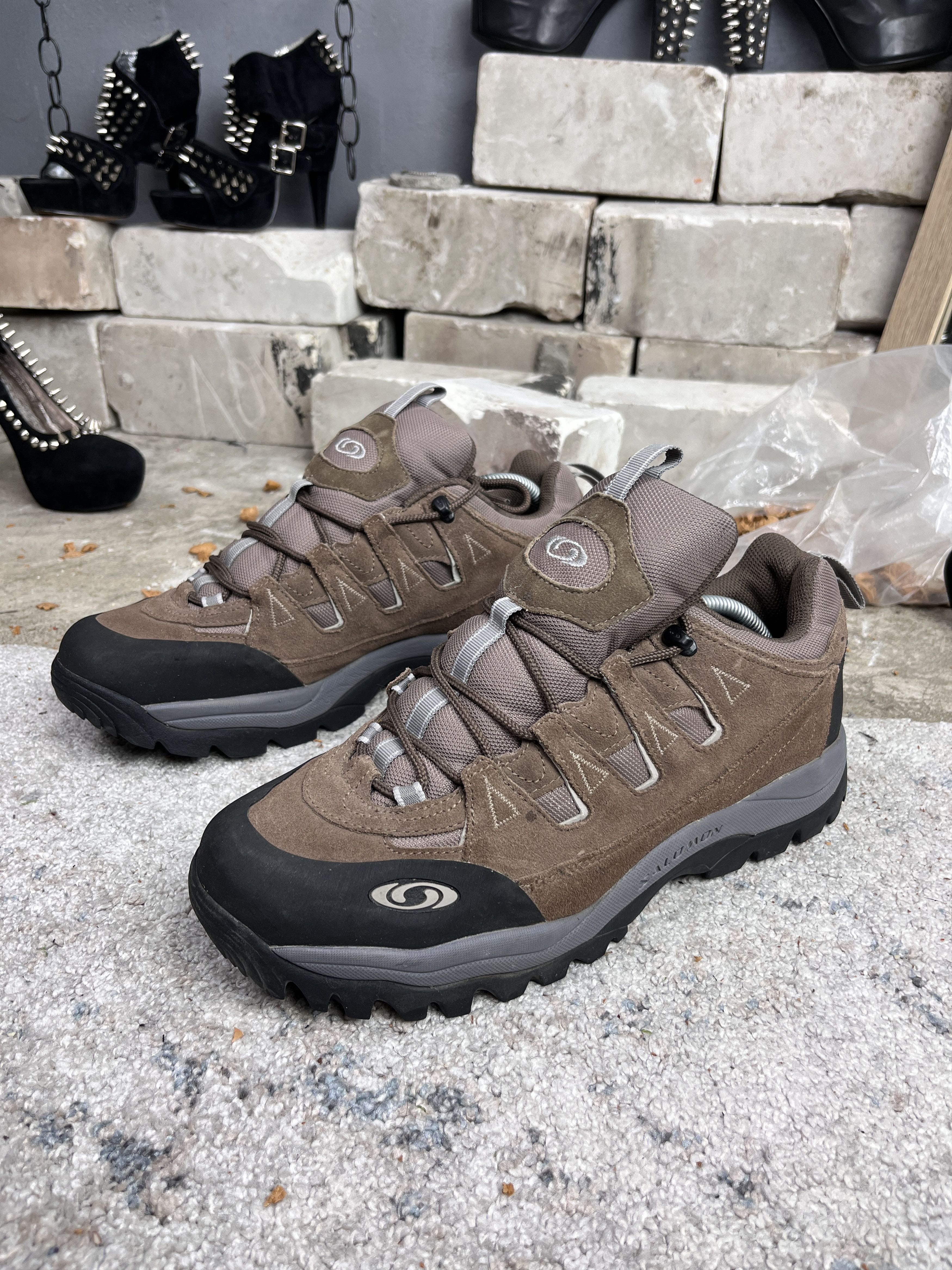 Salomon 2000s SALOMON SUEDE GORPCORE TRAIL SHOES - 5128 Size US 12 / EU 45 - 4 Thumbnail