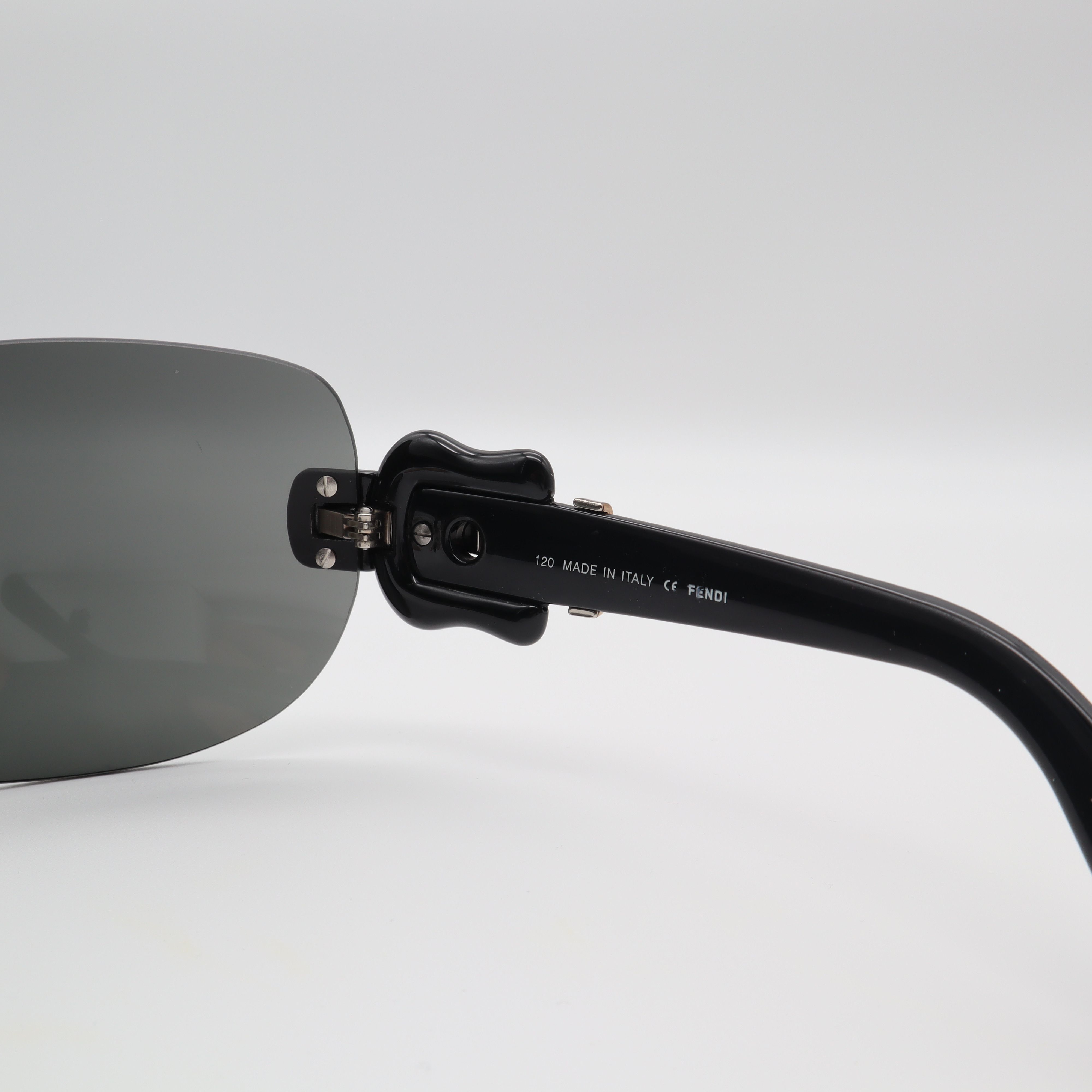 Fendi Vintage Fendi Sunglasses Made in Italy 🇮🇹 FS432 New Size ONE SIZE - 2 Thumbnail