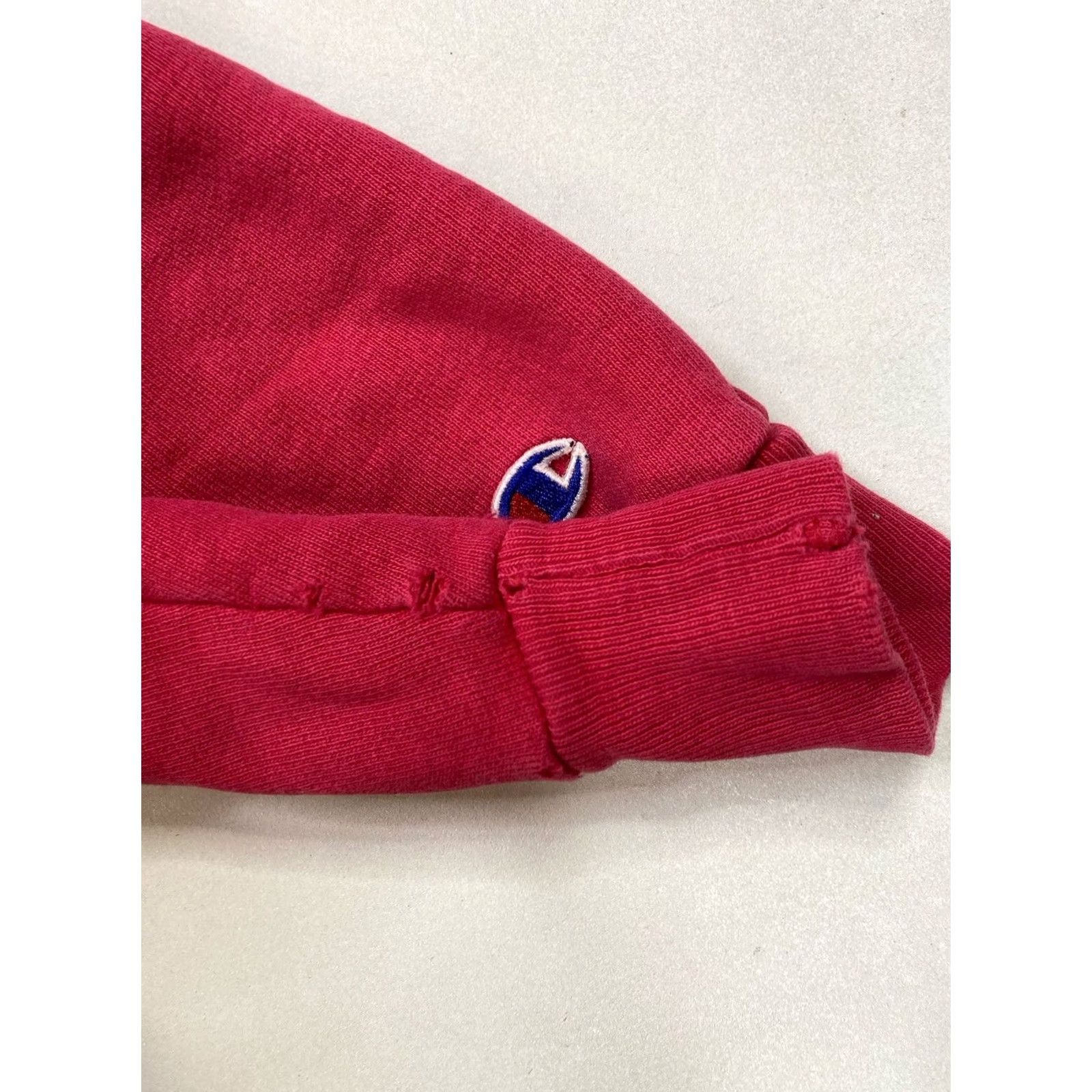 Champion VINTAGE Champion Sweatshirt Men Large L Red 90s Crewneck Logo Embroidered Cotton Pullover Size US L / EU 52-54 / 3 - 6 Thumbnail