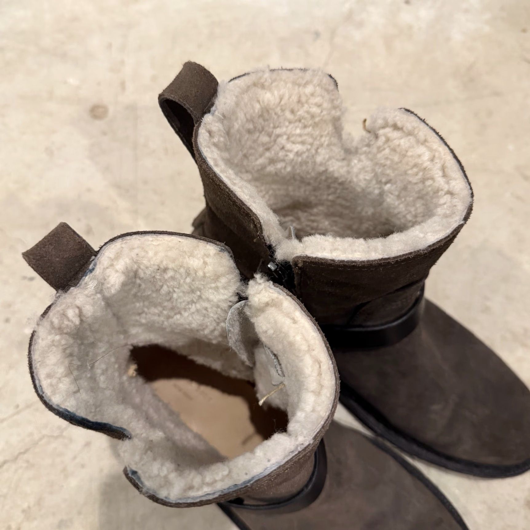 Rag & Bone Rag & Bone Ashford Ankle Moto Booties Sherpa Lined Size 37.5 (US 7.5) Brown Boots Women Leather Flat Heel Size US 8 / IT 38 - 3 Thumbnail
