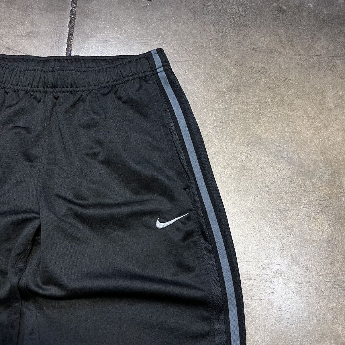 Nike Vintage Y2K Nike Mini Swoosh Sweatpants Baggy Wide Leg Size US 30 / EU 46 - 4 Thumbnail