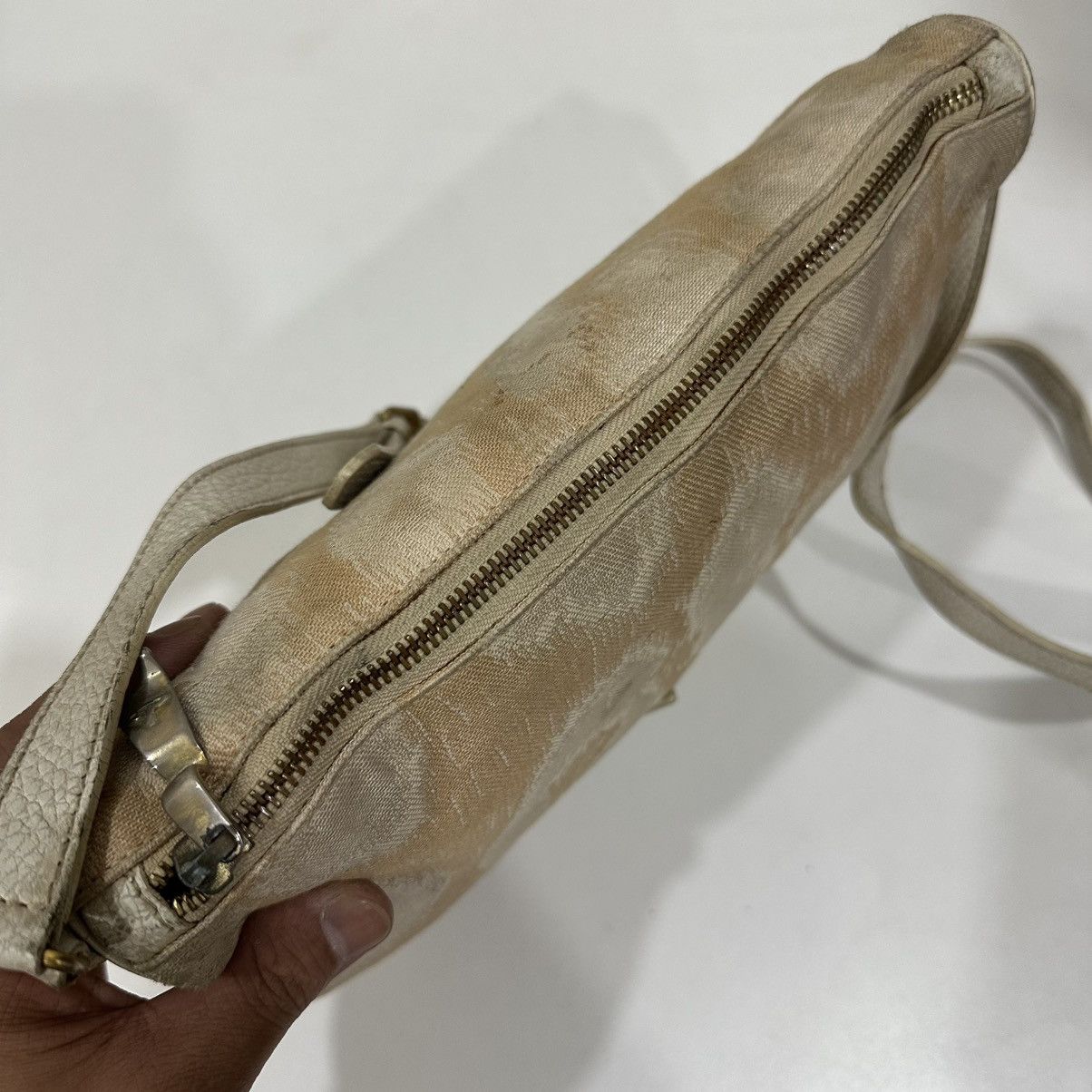 Vivienne Westwood ‼️YES‼️ VINTAGE VIVIENNE WESTWOOD CROSSBODY LIKE SAUMUR BAG Size ONE SIZE - 11 Thumbnail