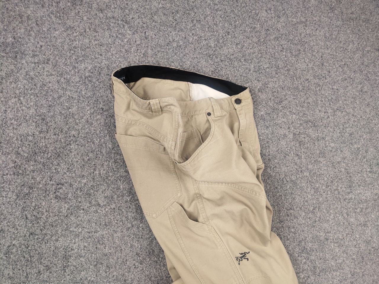 Arc'teryx Vintage Arc'teryx bastion Double Canvas Sand Cargo Pants Size US 32 / EU 48 - 8 Thumbnail