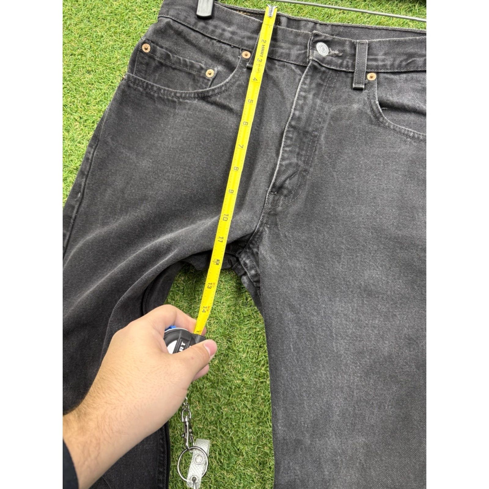 Levi's VINTAGE Levis 505 Jeans Mens 31x34 Black Denim Red Tab USA Made Retro Workwear Jeans Size US 31 - 7 Thumbnail
