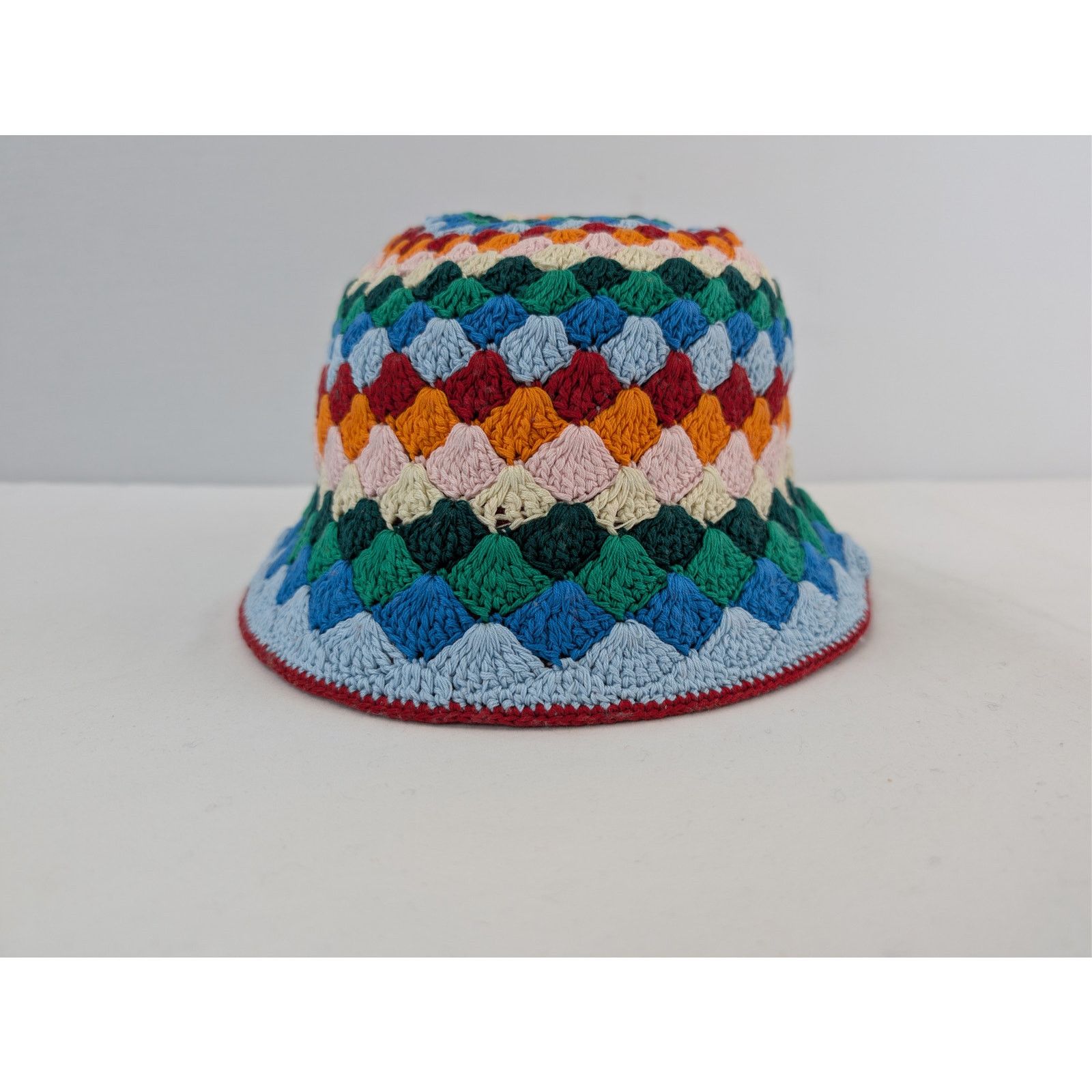 Casablanca o1rshd1 Size: M-L / Shell Striped Crochet Cap / Hat in Multi Size ONE SIZE - 7 Thumbnail