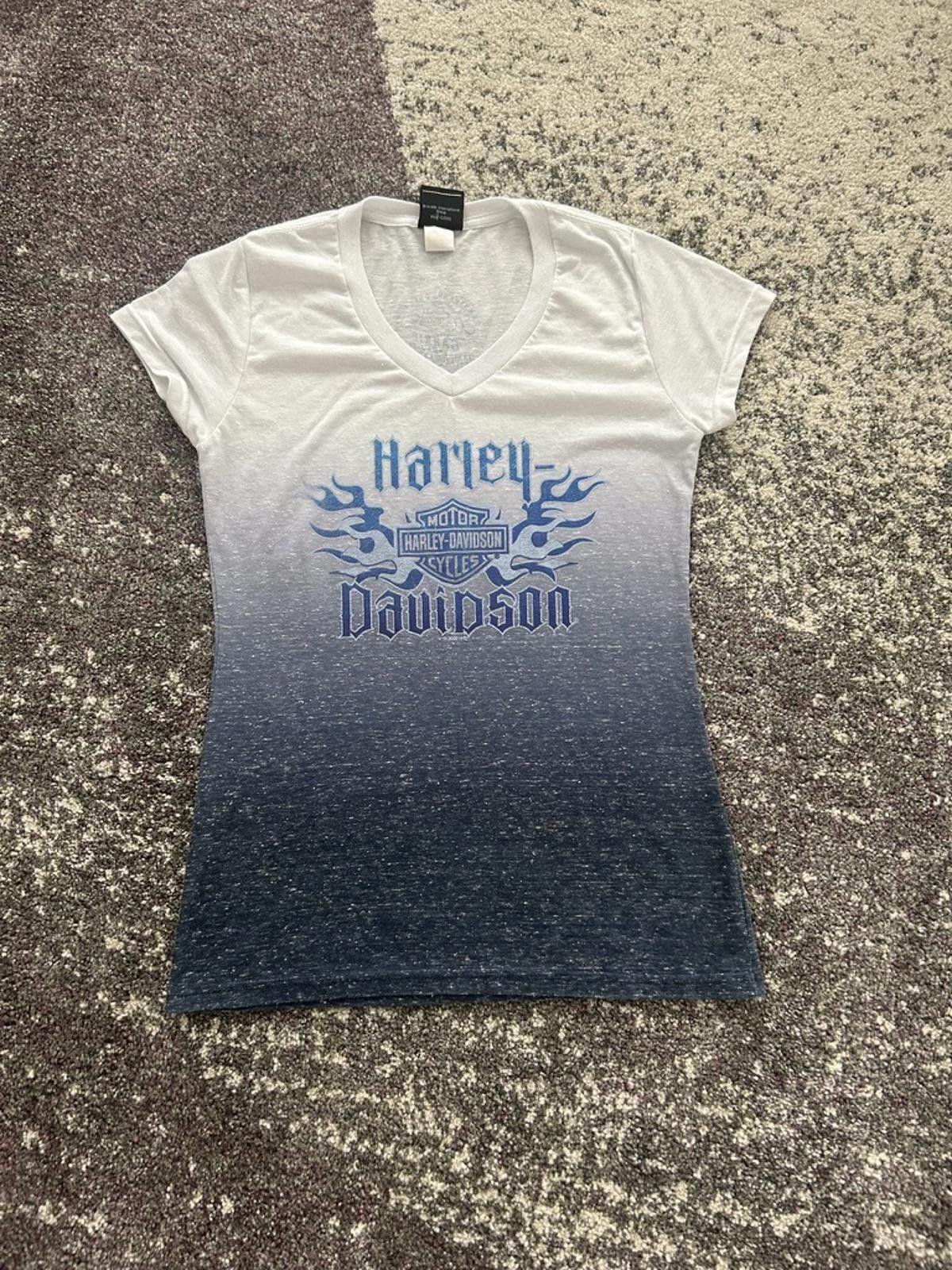 Harley Davidson Harley-Davidson Blue Flame Ombre V-Neck Tee – Barrie Size M / US 6-8 / IT 42-44 - 1 Thumbnail