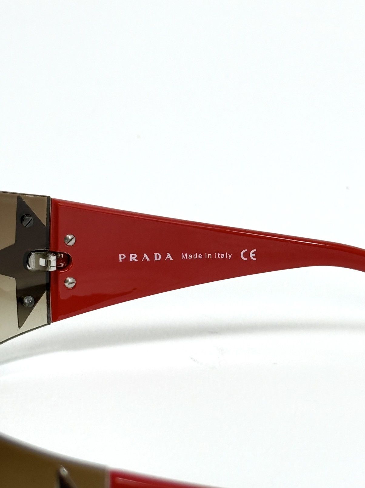 Prada Y2K ICONIC PRADA CHROME STAR SUNGLASSES IN RED Size ONE SIZE - 6 Thumbnail