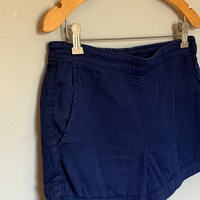 J.Crew J.Crew Women's Shorts Size XS Deep Navy Blue Size 25" / US 0 / IT 36 - 5 Thumbnail