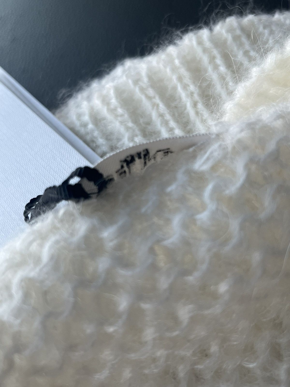 Celine × Hedi Slimane Brand New Super Runway Celine by Hedi Boxy Aran Sweater Size US XXL / EU 58 / 5 - 13 Thumbnail