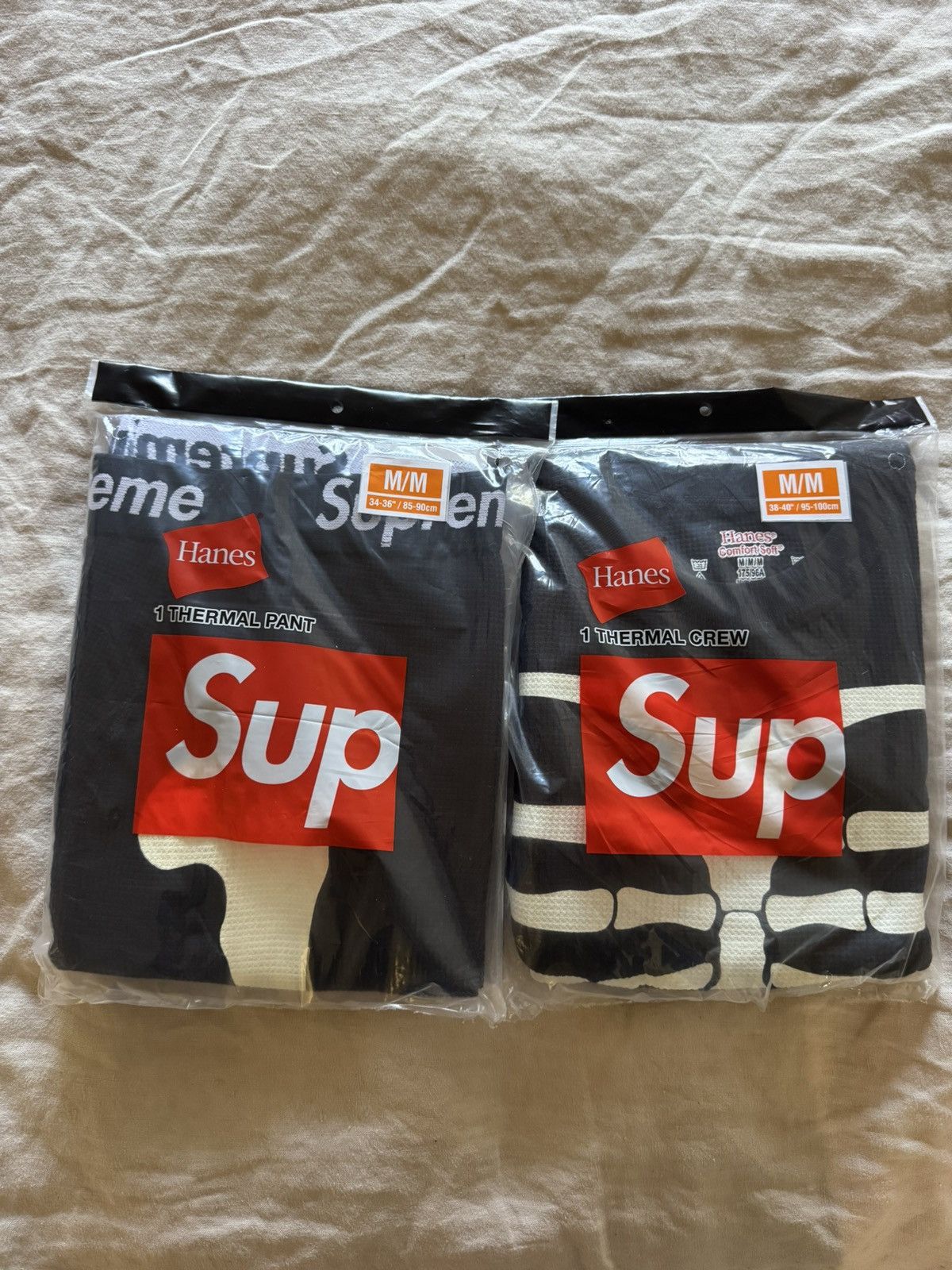 Supreme Supreme®/Hanes® Bones Thermal Crew and Pant Size US M / EU 48-50 / 2 - 3 Thumbnail