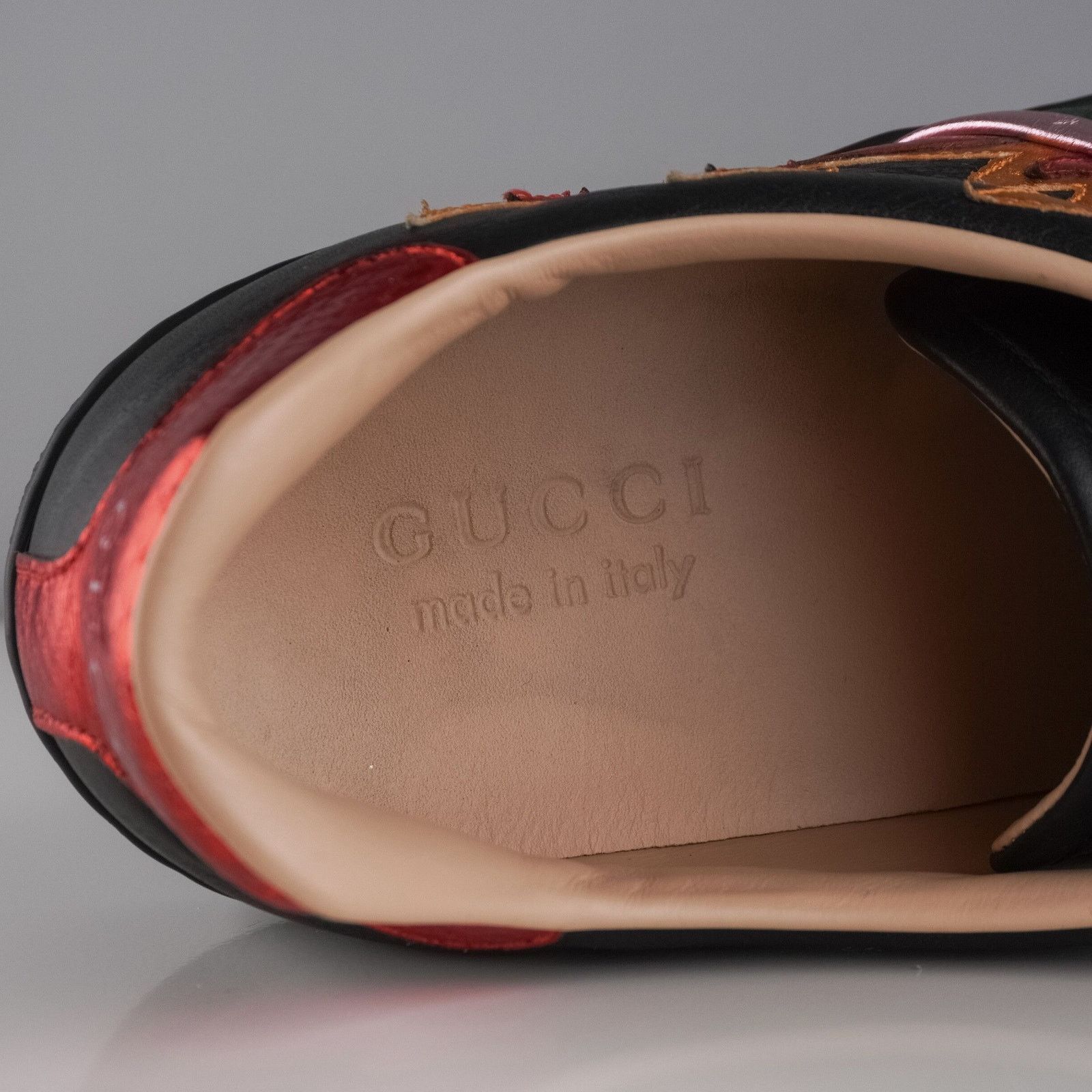 Gucci Gucci ace flame logo black leather sneakers Size US 6 / EU 39 - 9 Thumbnail