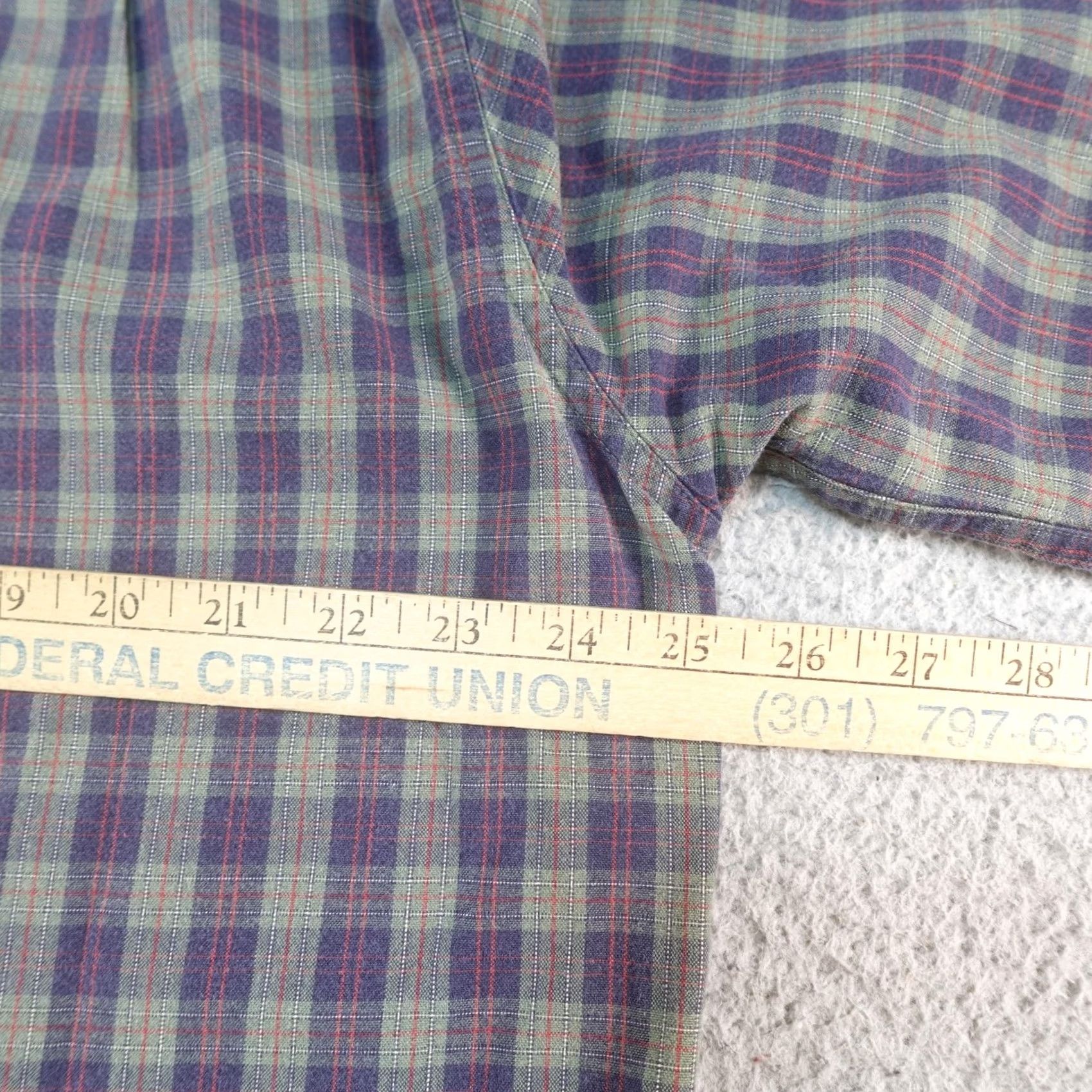 Vintage L.L. Bean Shirt Mens Large Purple Plaid Short Sleeve Button-Down Cotton Summer Regular Fit Casual Size US L / EU 52-54 / 3 - 7 Thumbnail