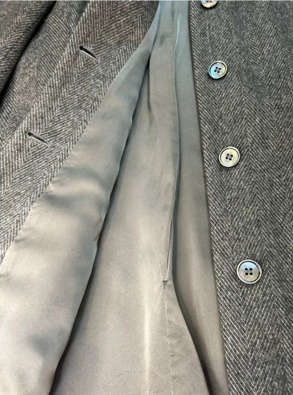 Alexander McQueen Rare and Exquisite 100% Cashmere Statement McQueen Coat Size M / US 6-8 / IT 42-44 - 4 Thumbnail