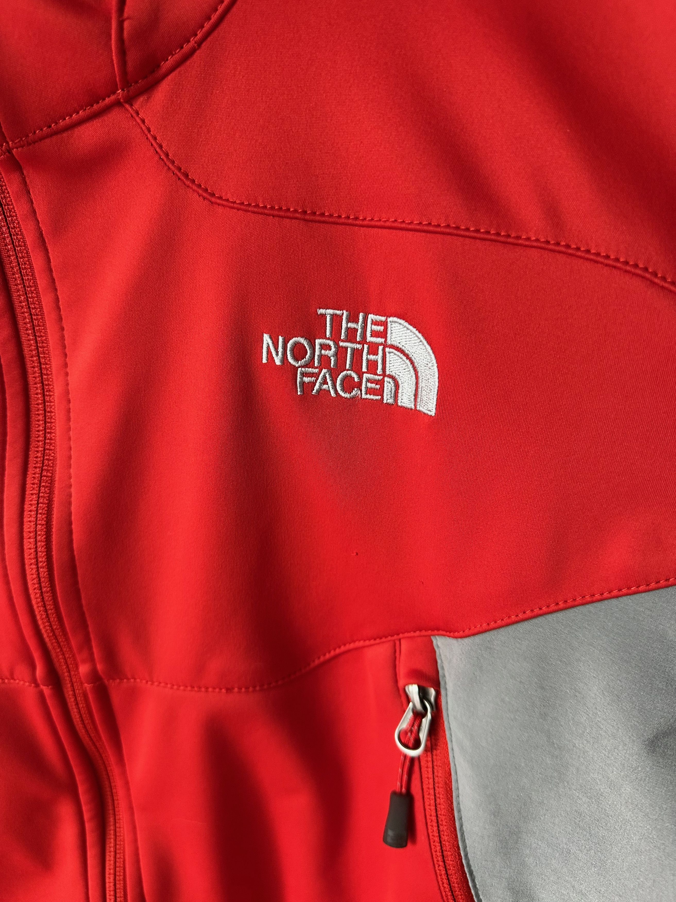 The North Face Vintage The North Face Summit Series Windstopper Jacket Size US L / EU 52-54 / 3 - 5 Thumbnail