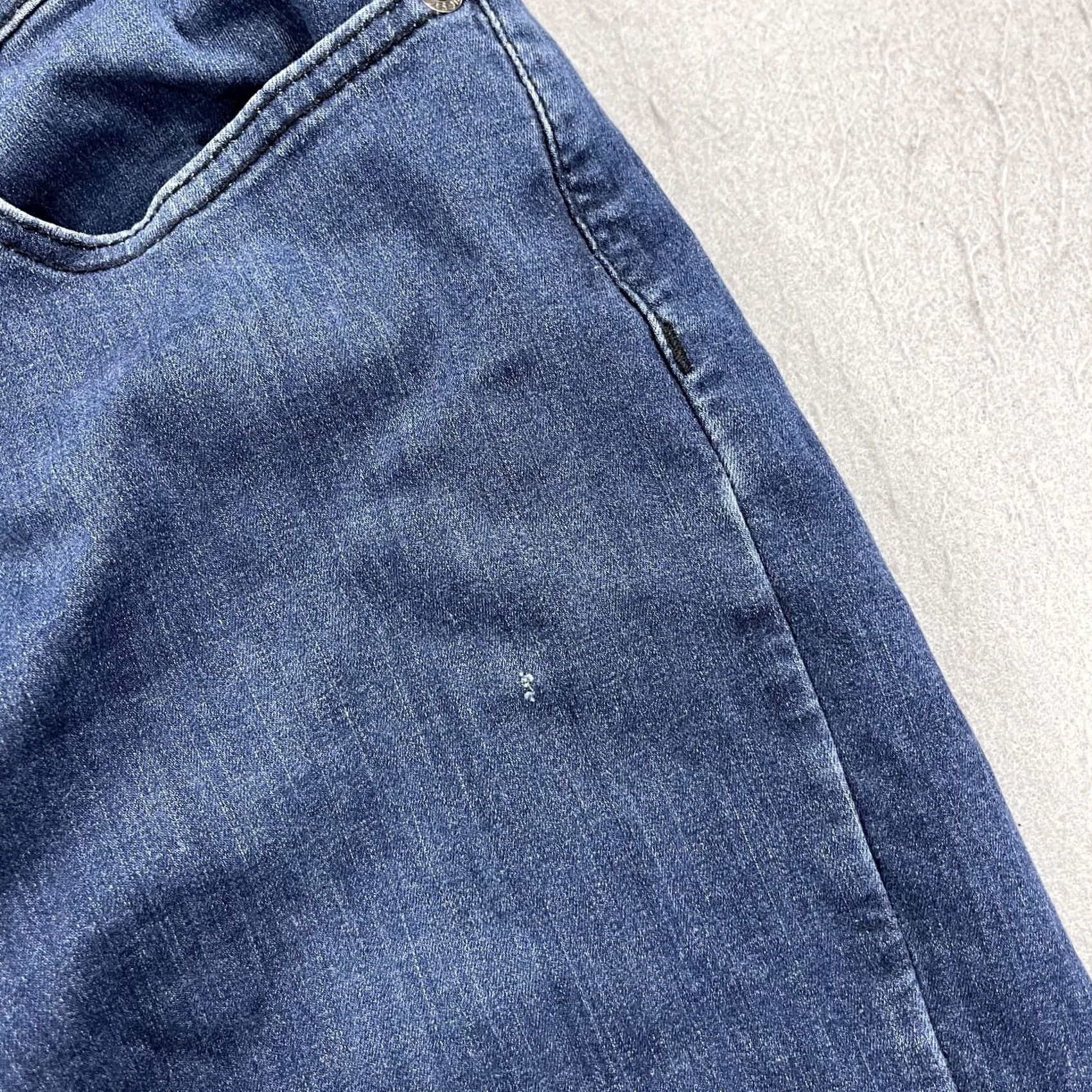 Vintage Mugsy Jeans Mens 34x34 Blue Stretch Casual Cotton Blend Denim Comfy Size US 34 / EU 50 - 4 Thumbnail