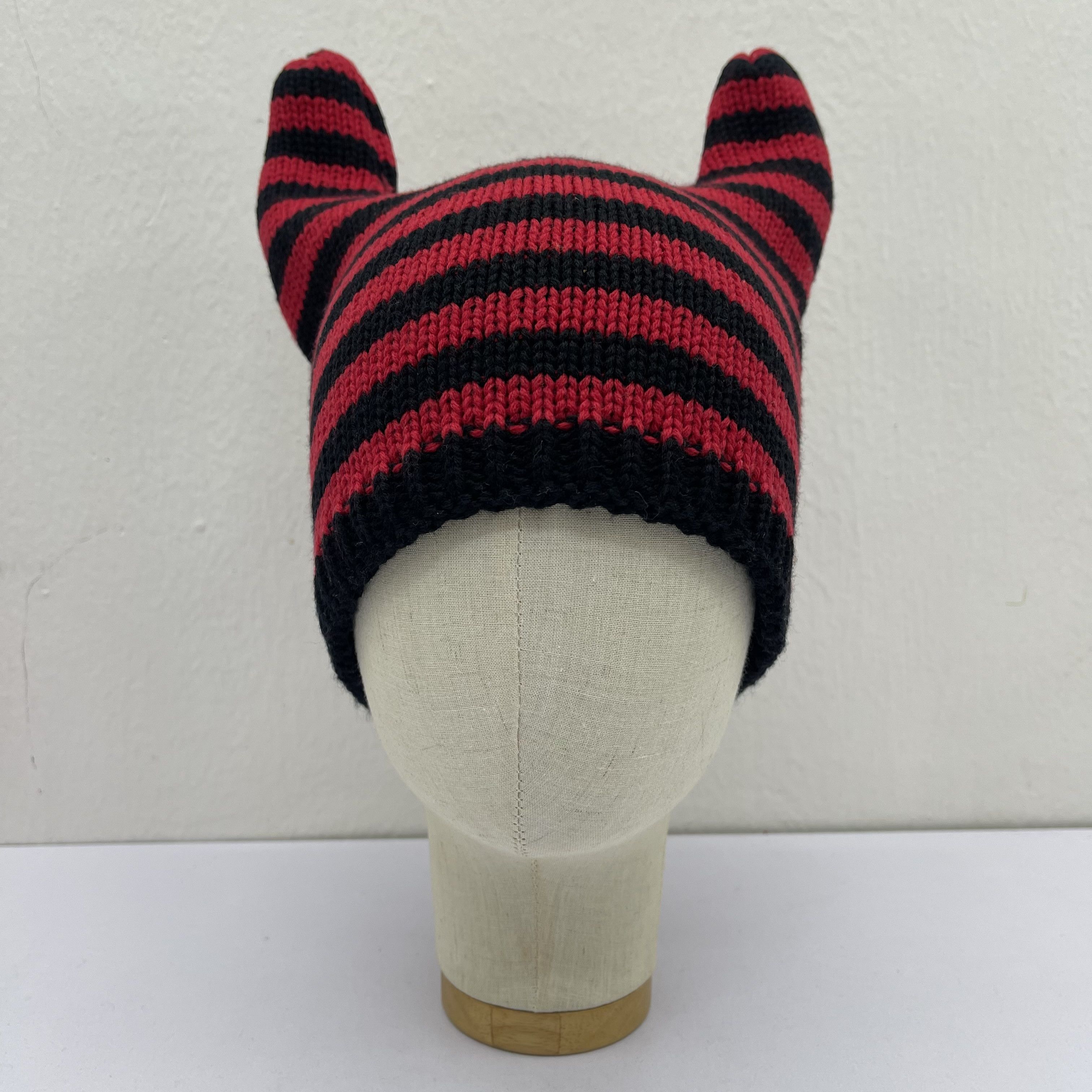 Other Unknown Japanese Brand Bunny Horn Beanie Hats - BH5016 Size ONE SIZE - 1 Thumbnail