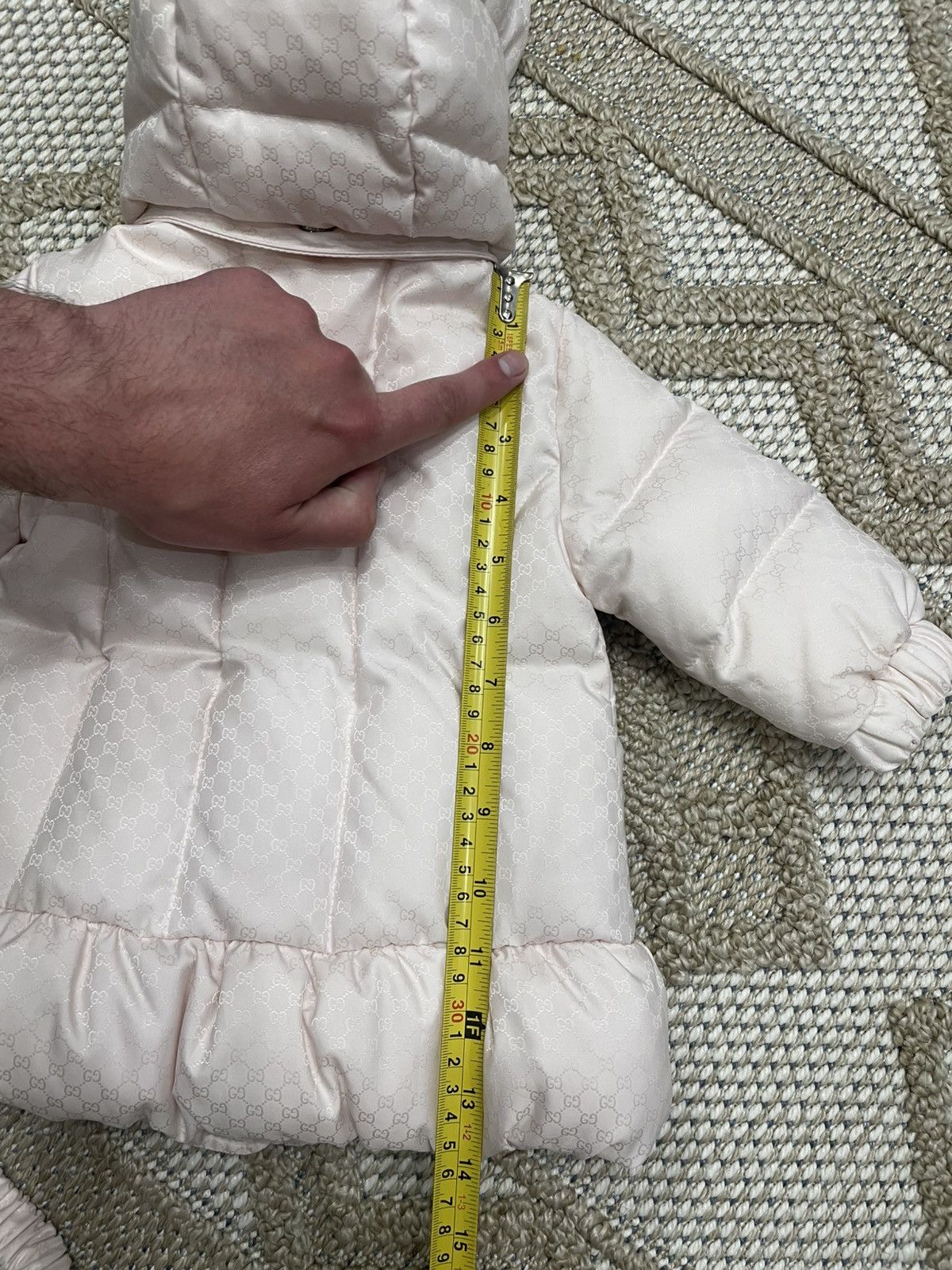 Gucci GUCCI Baby Monogram Puffer Jacket in Pink - Size 3-6mths Size XXS / US 00 / IT 34 - 21 Thumbnail