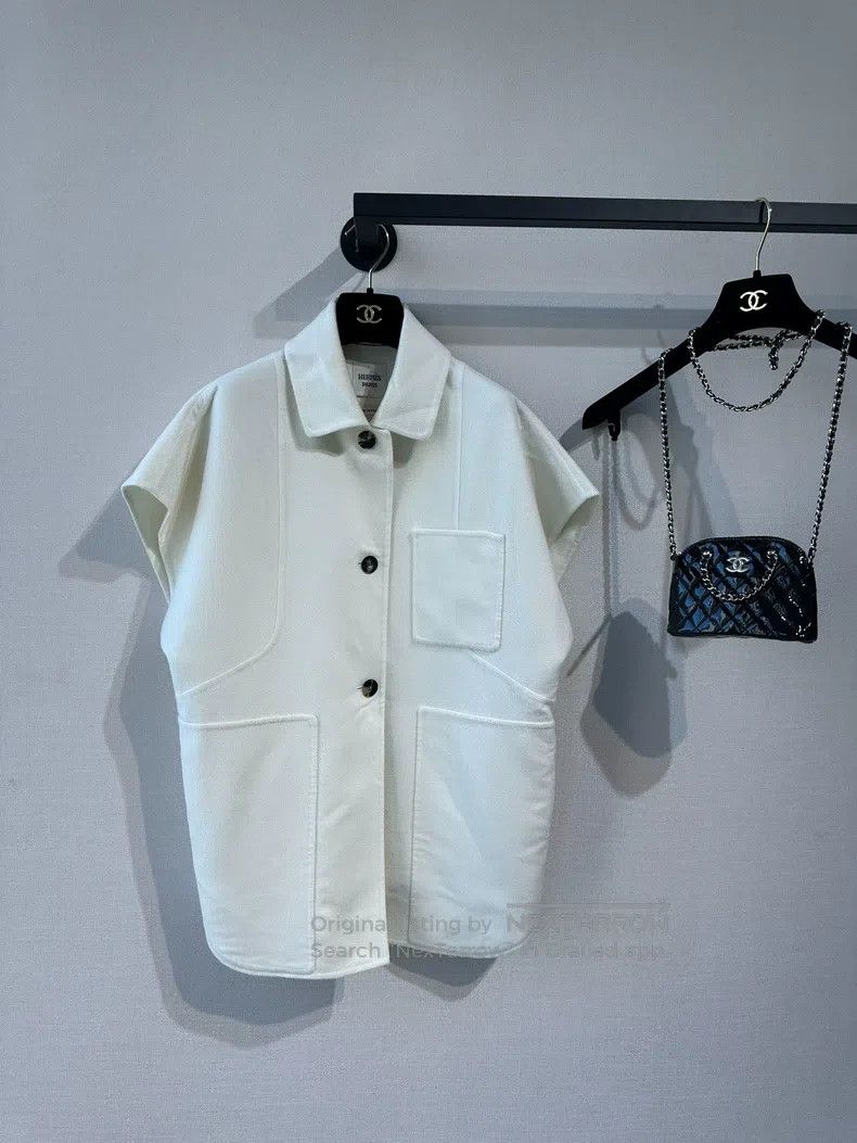 Hermes Hermes Women's Sleeveless Vest Jacket White Size XS / US 0-2 / IT 36-38 - 1 Thumbnail