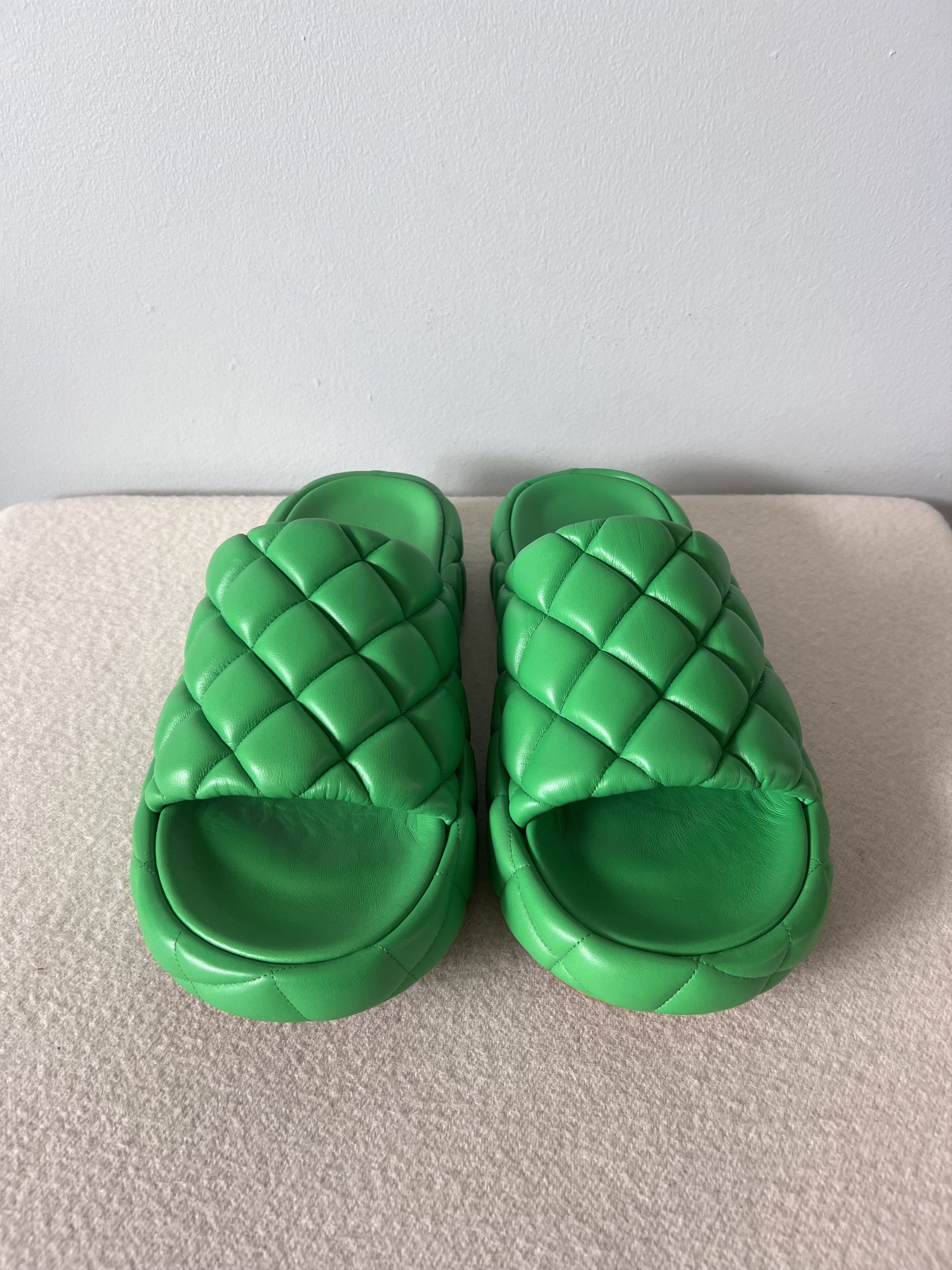 Bottega Veneta Bottega Veneta Padded Leather Sandals in Green Size US 9 / EU 42 - 4 Thumbnail