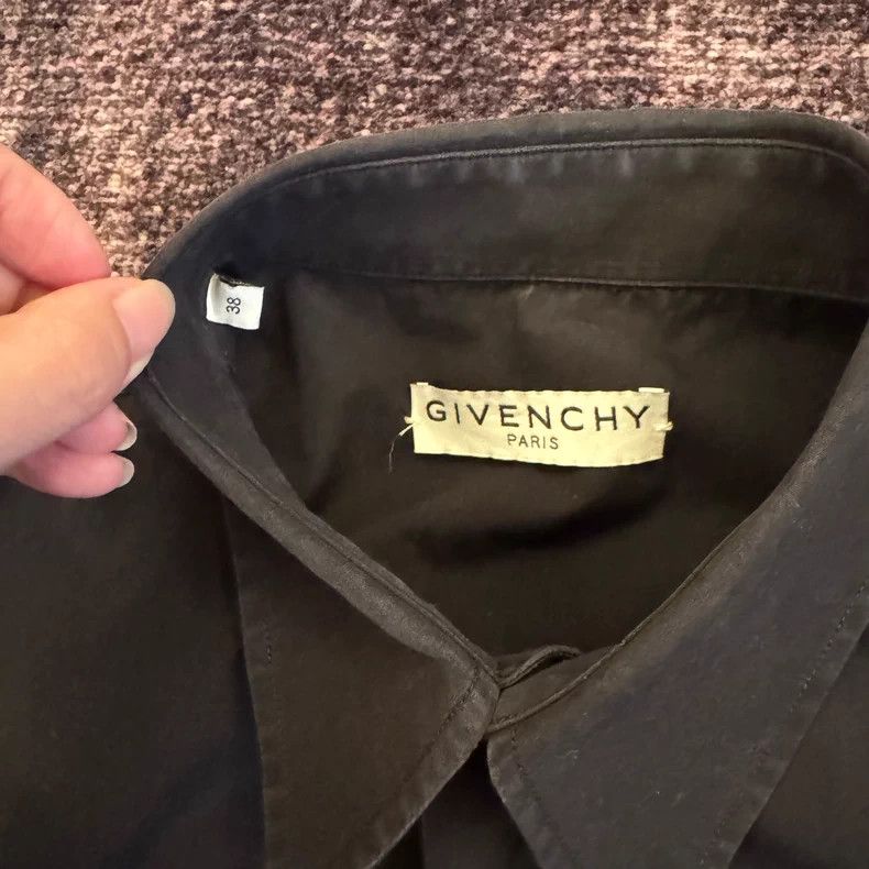 Givenchy Givenchy Size38 Black shirt Size US M / EU 48-50 / 2 - 3 Thumbnail