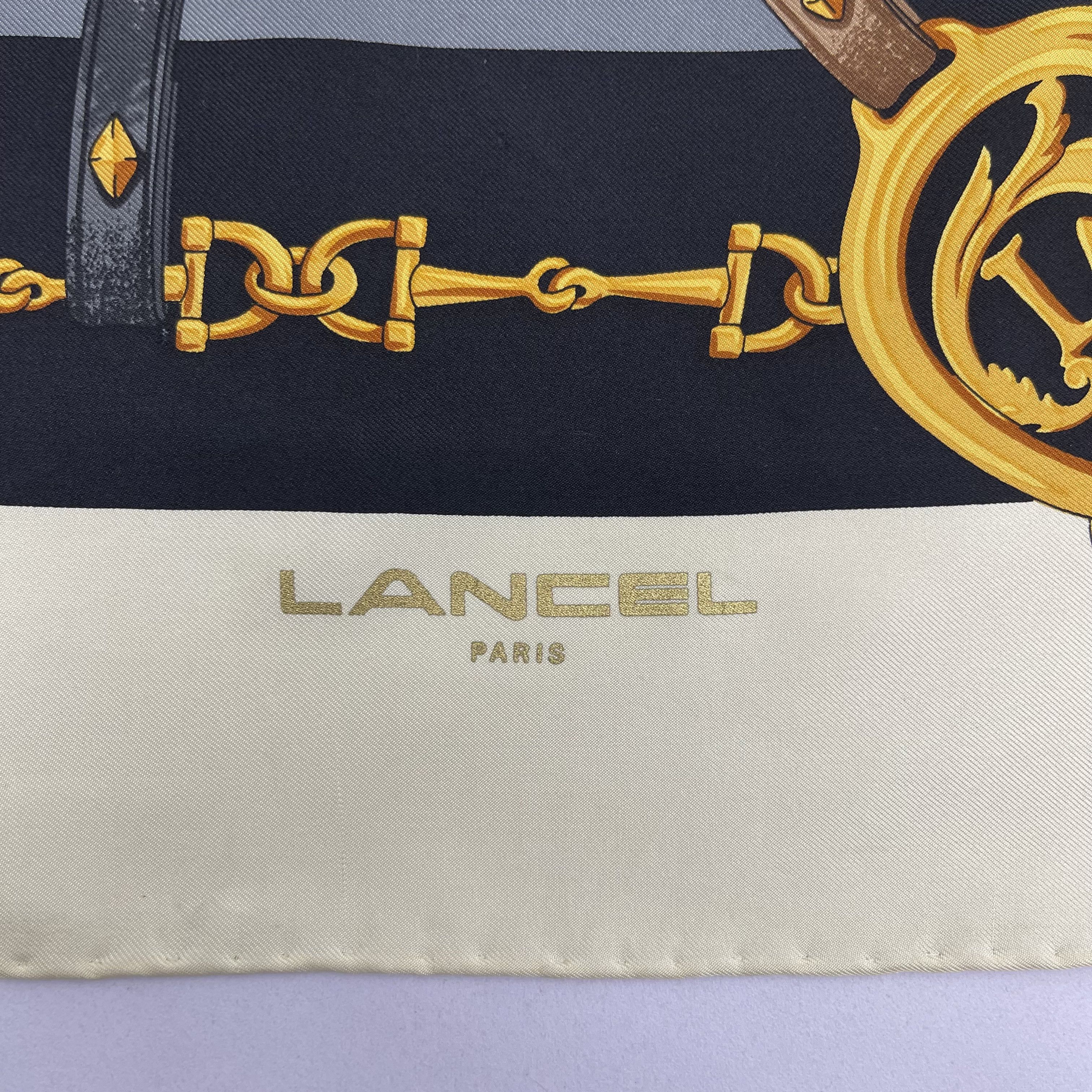 Lancel Vintage Lancel Silk Scarf Babushka - S7034 Size ONE SIZE - 5 Thumbnail