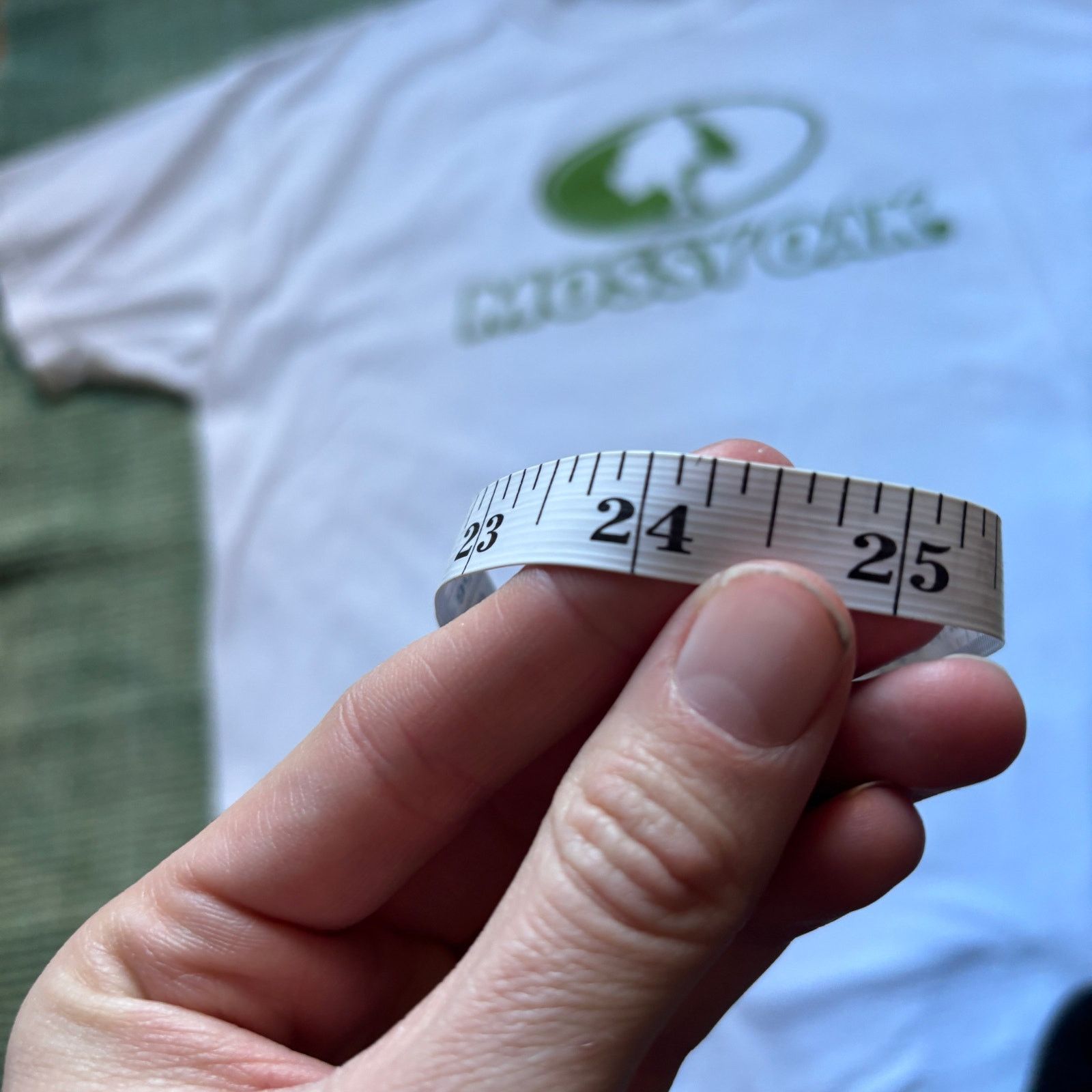 Vintage Vintage Y2K XXL Mossy Oak tee shirt white and green Size US XXL / EU 58 / 5 - 6 Thumbnail