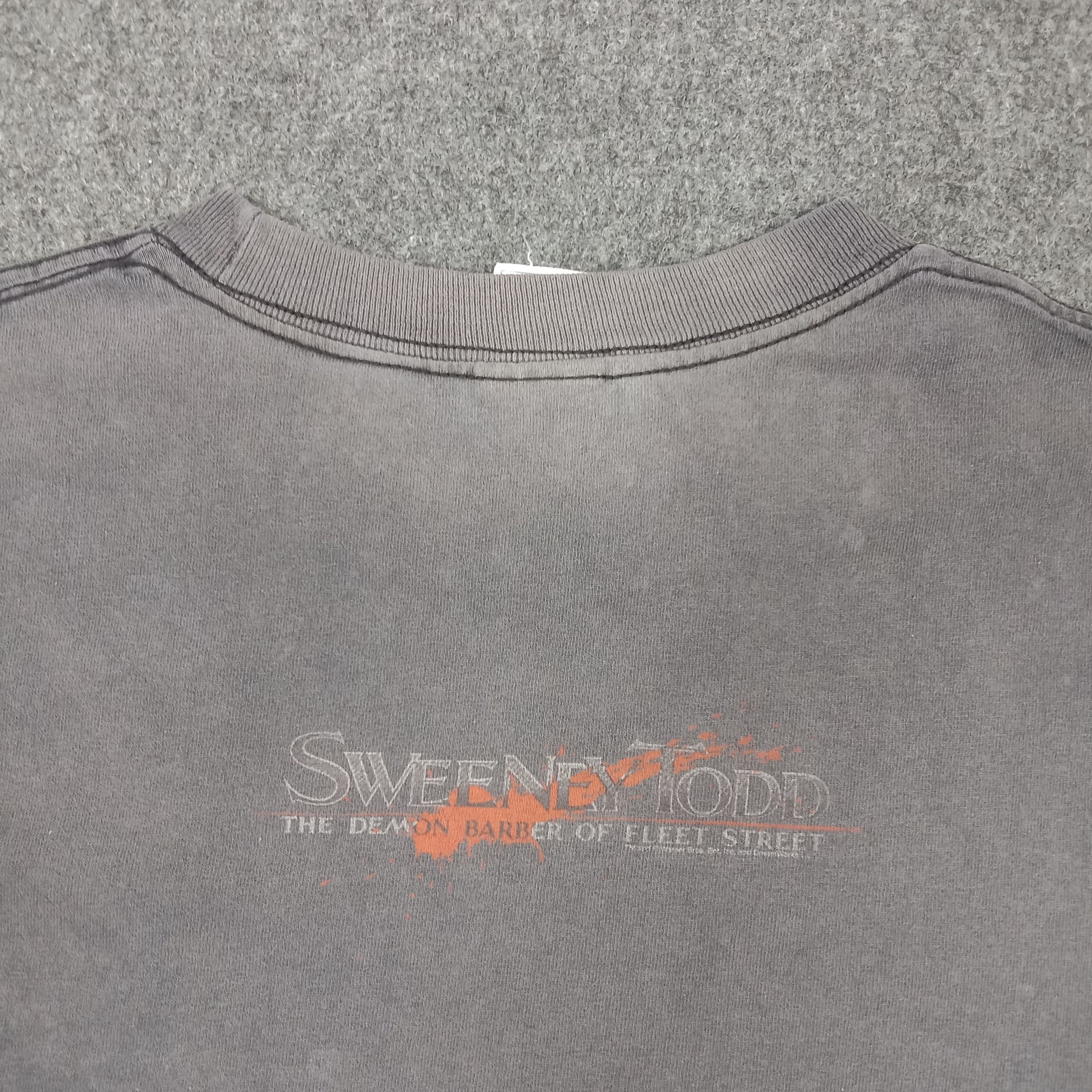 Vintage Sweeney Todd Driven By Revenge Horror Movie Tshirt Size US S / EU 44-46 / 1 - 7 Thumbnail