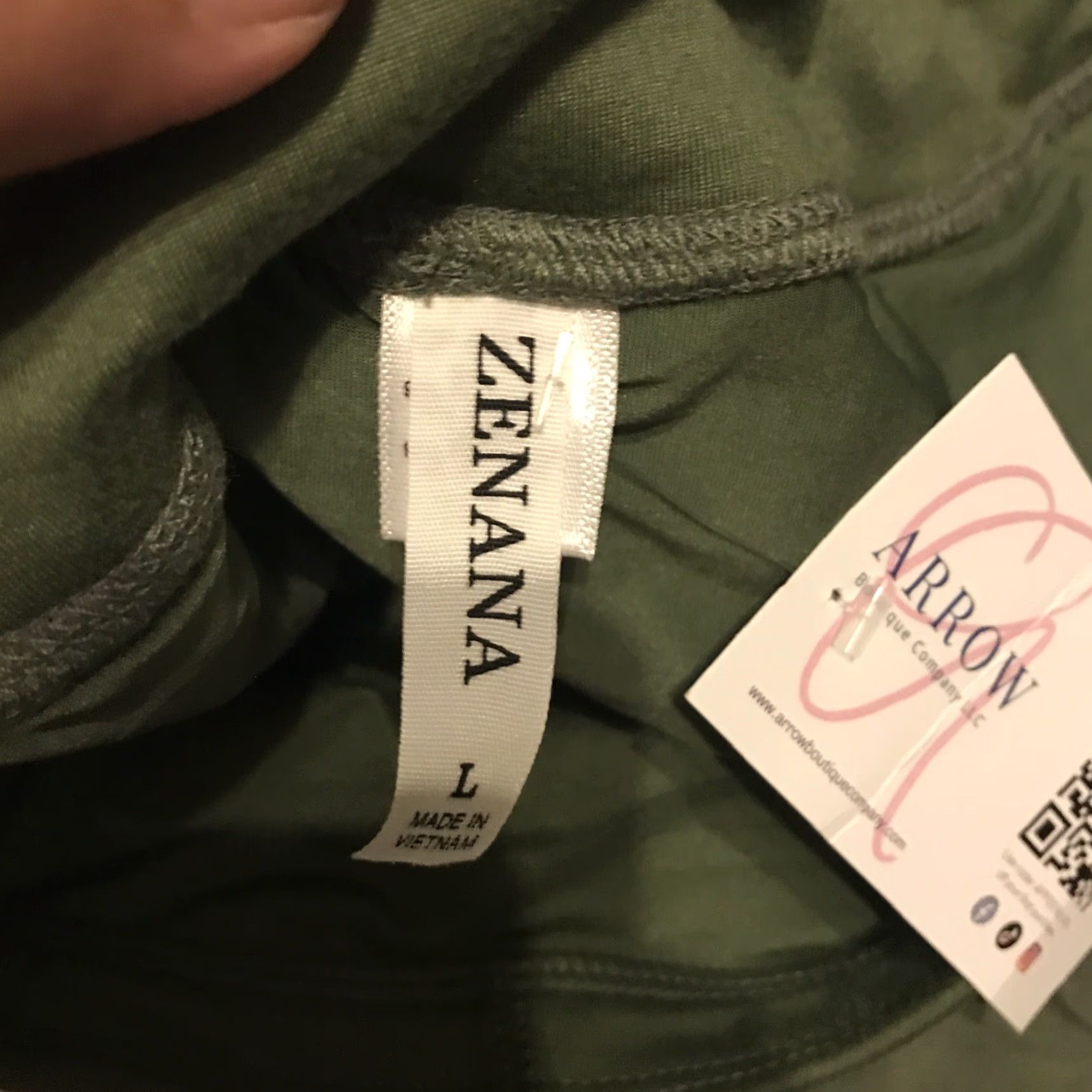 Vintage Zenana High Waisted Fun Fall Shorts Back Pocket Olive Green L Womens Green Linen Pockets Fall"} Size 36" / US 14 / IT 50 - 4 Thumbnail