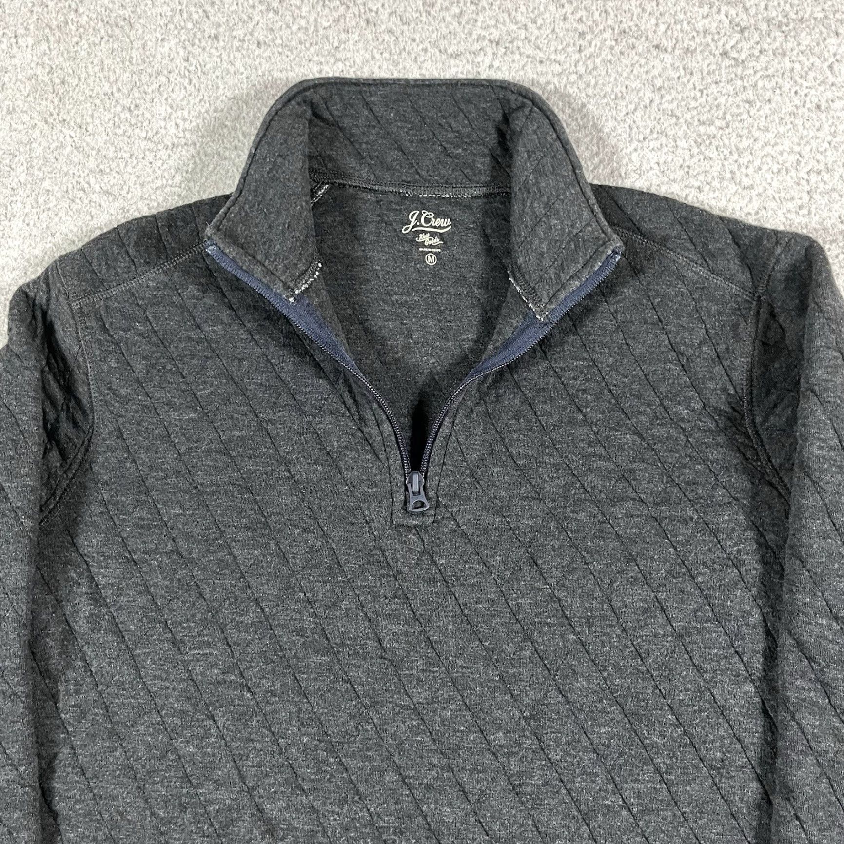 J.Crew J.CREW Mock Neck 1/4 Zip Pullover Mens M Gray Quilted Fleece Sweater Long Sleeve Cotton Polyester Winter Fall Spring Casual Regular Skin: Solid Size US M / EU 48-50 / 2 - 5 Thumbnail