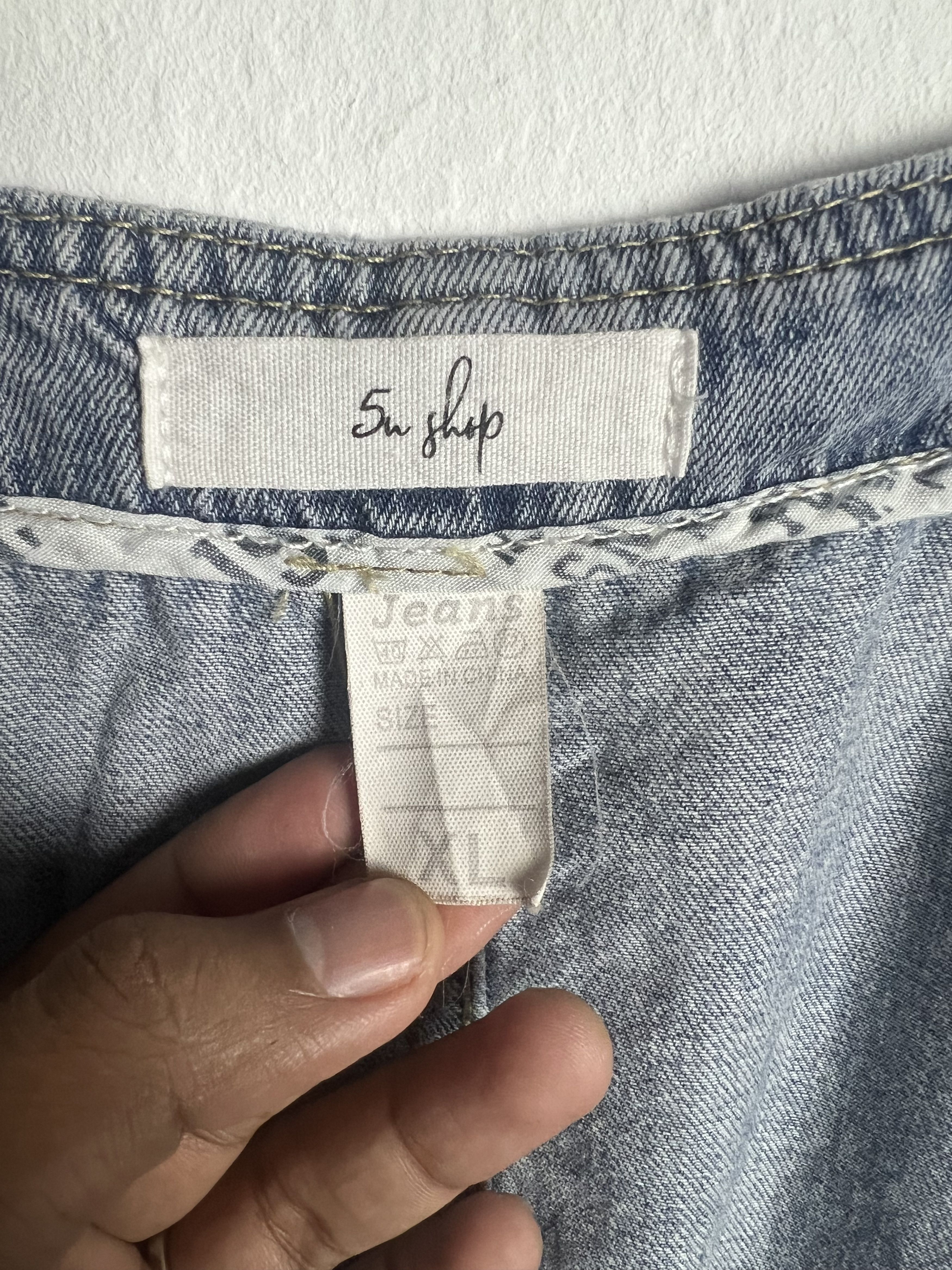 If Six Was Nine 5u Shops Light Wash Distressed Denim Overalls Size US 35 - 14 Thumbnail