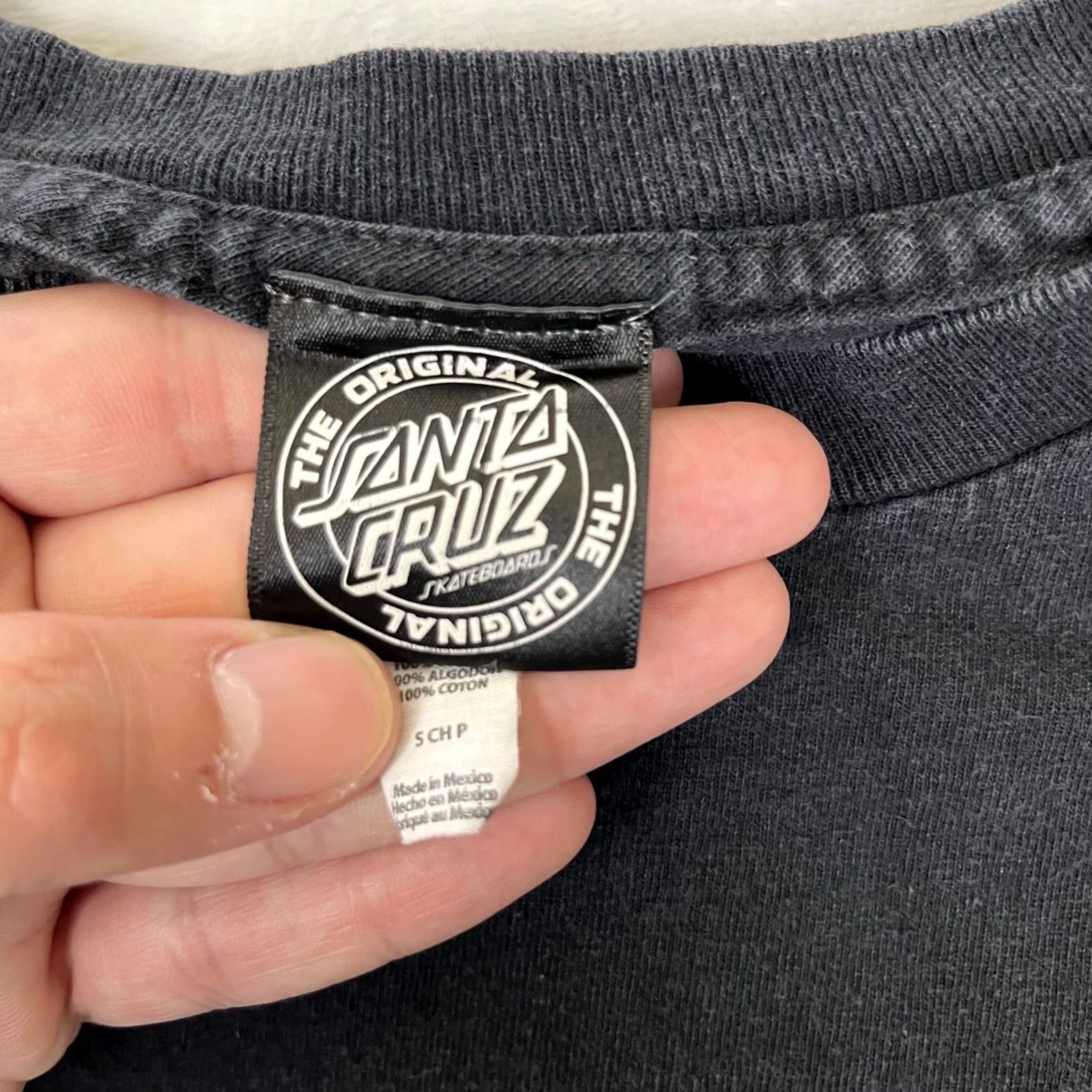 Vintage VINTAGE Santa Cruz T-Shirt Long Sleeve Black 90s California Classic Logo Double-Sided Men S Size US S / EU 44-46 / 1 - 3 Thumbnail