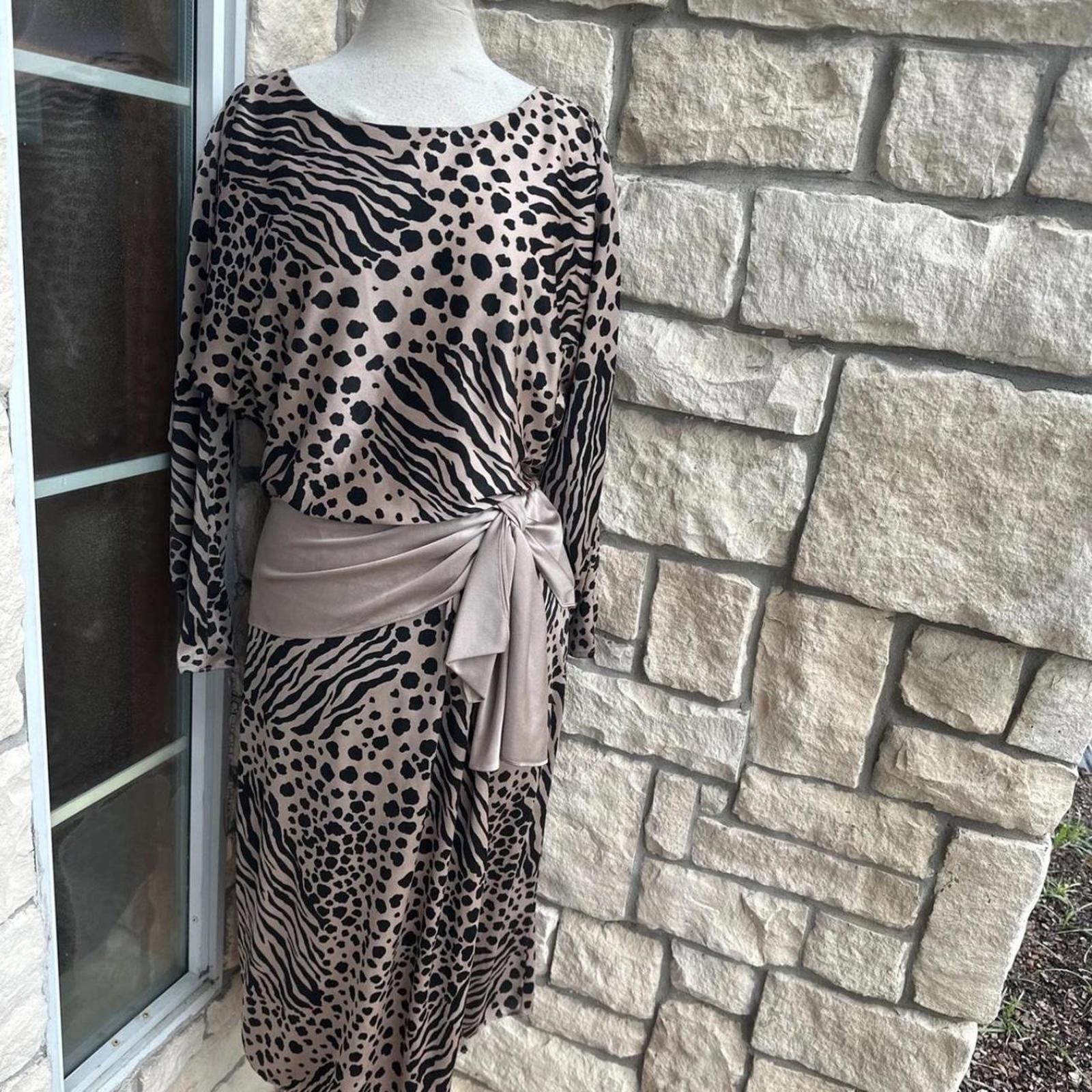 Other Vintage 70s ebra Animal Print Blouson Dress Sz Medium(6/8) Size M / US 6-8 / IT 42-44 - 1 Thumbnail