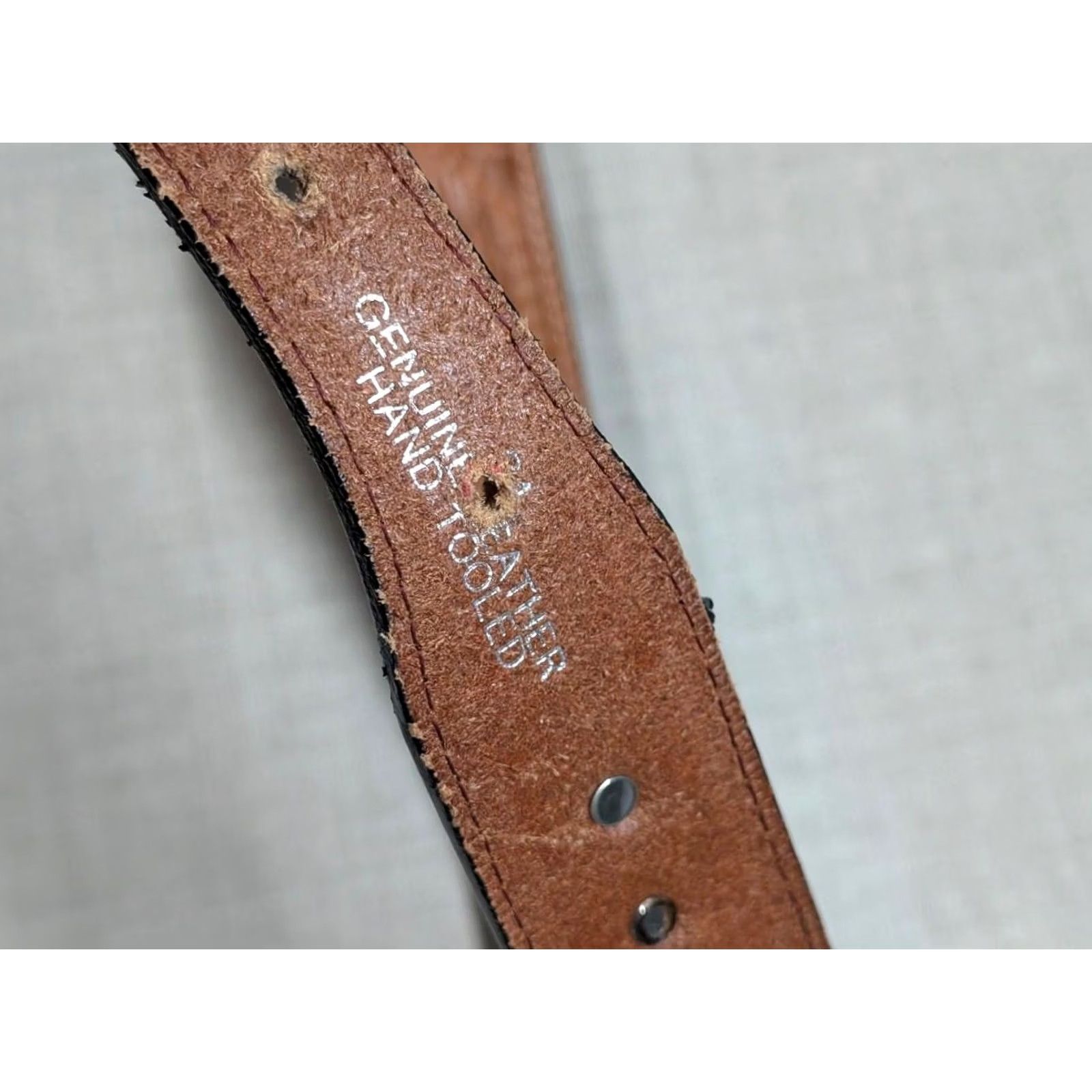 Vintage VINTAGE Montana Silversmiths belt Concho Leather Western Belt Men 34 Brown Floral Rodeo Size 34 - 6 Thumbnail