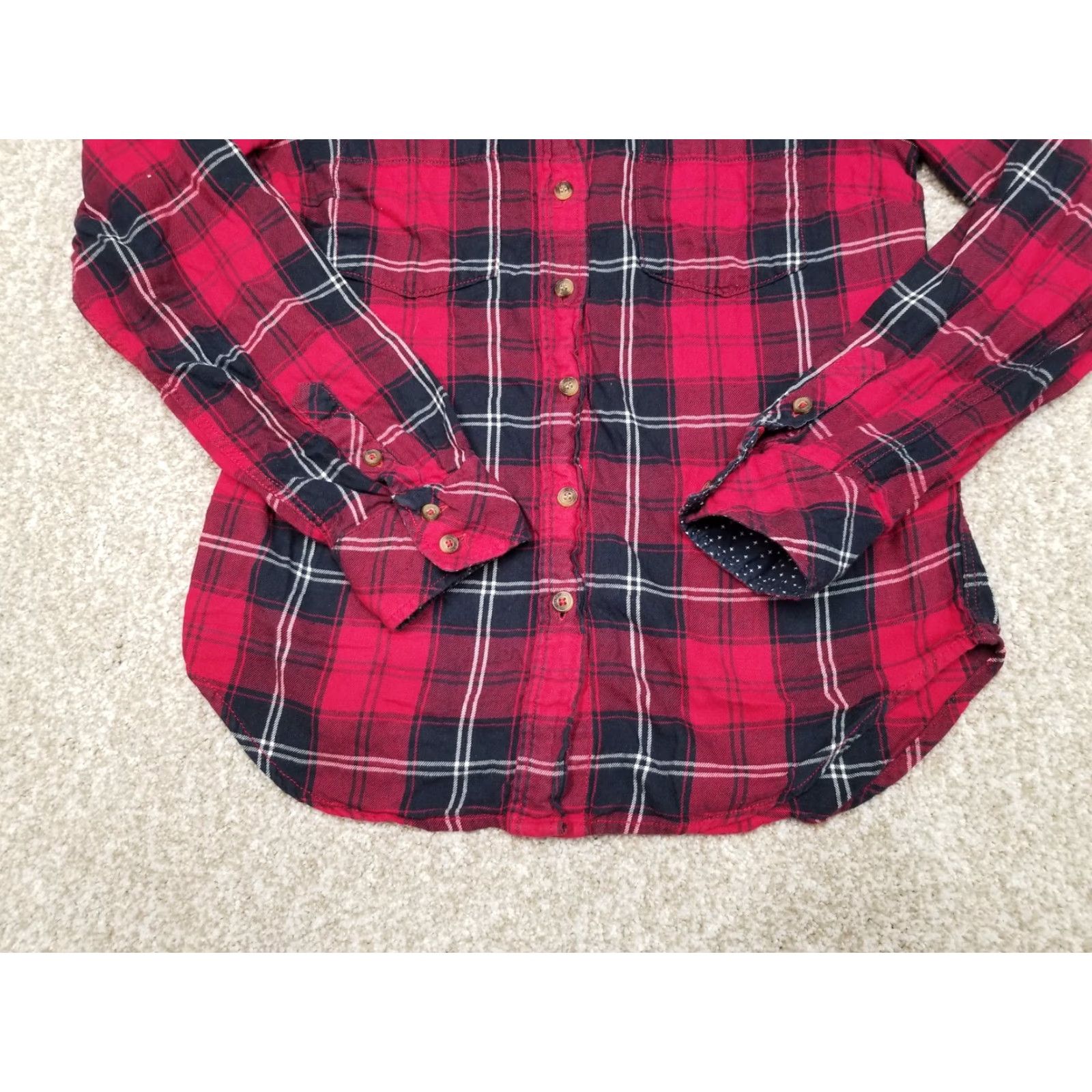 H&M H&M L.O.G.G. Shirt Womens 6 Red Plaid Flannel Button-Up Long Sleeve Casual Shirt Size M / US 6-8 / IT 42-44 - 3 Thumbnail