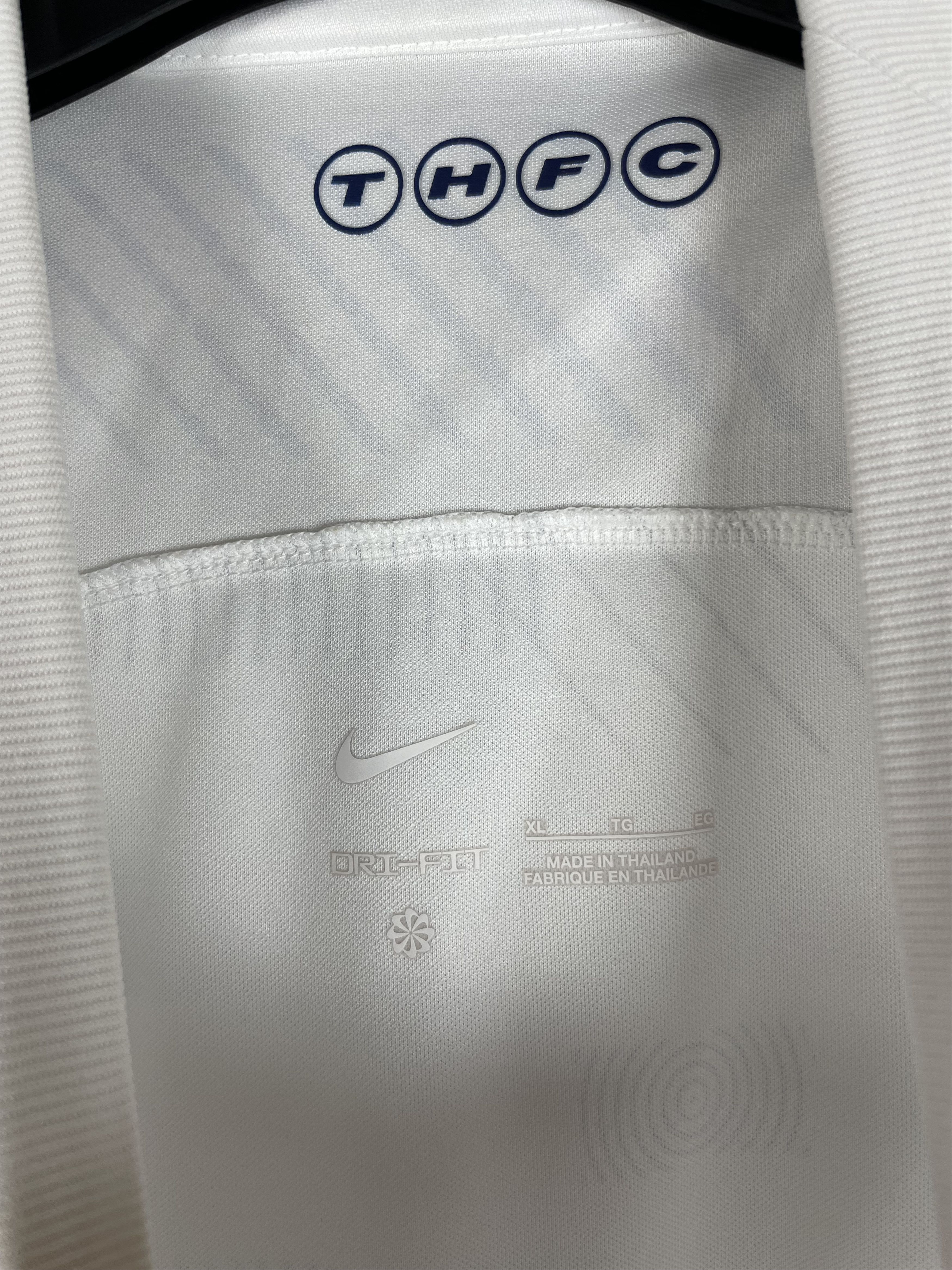 Nike Nike Tottenham Soccer Jersey T Shirt Tee Size US XL / EU 56 / 4 - 5 Thumbnail