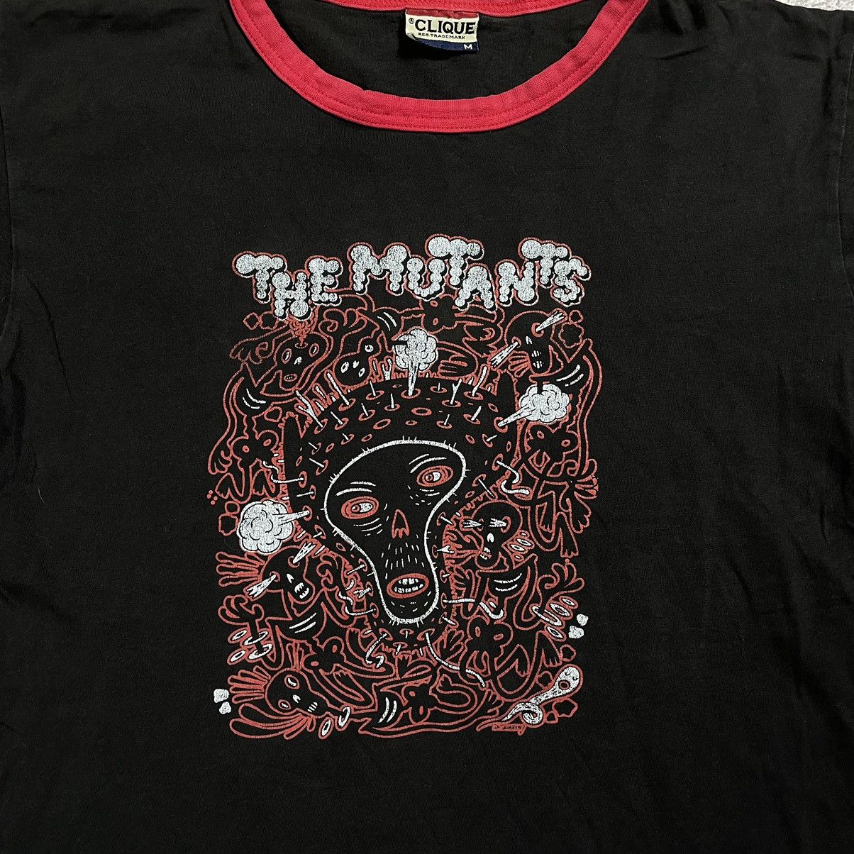Vintage Vintage The Mutants Graphic Tee Thrashed Horror Grunge M Size US M / EU 48-50 / 2 - 6 Thumbnail