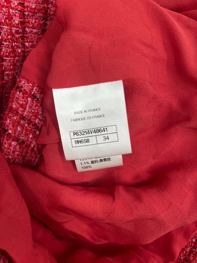 Chanel Chanel Watermelon red diamond buckle tweed knitting coat Size XXS / US 00 / IT 34 - 5 Thumbnail