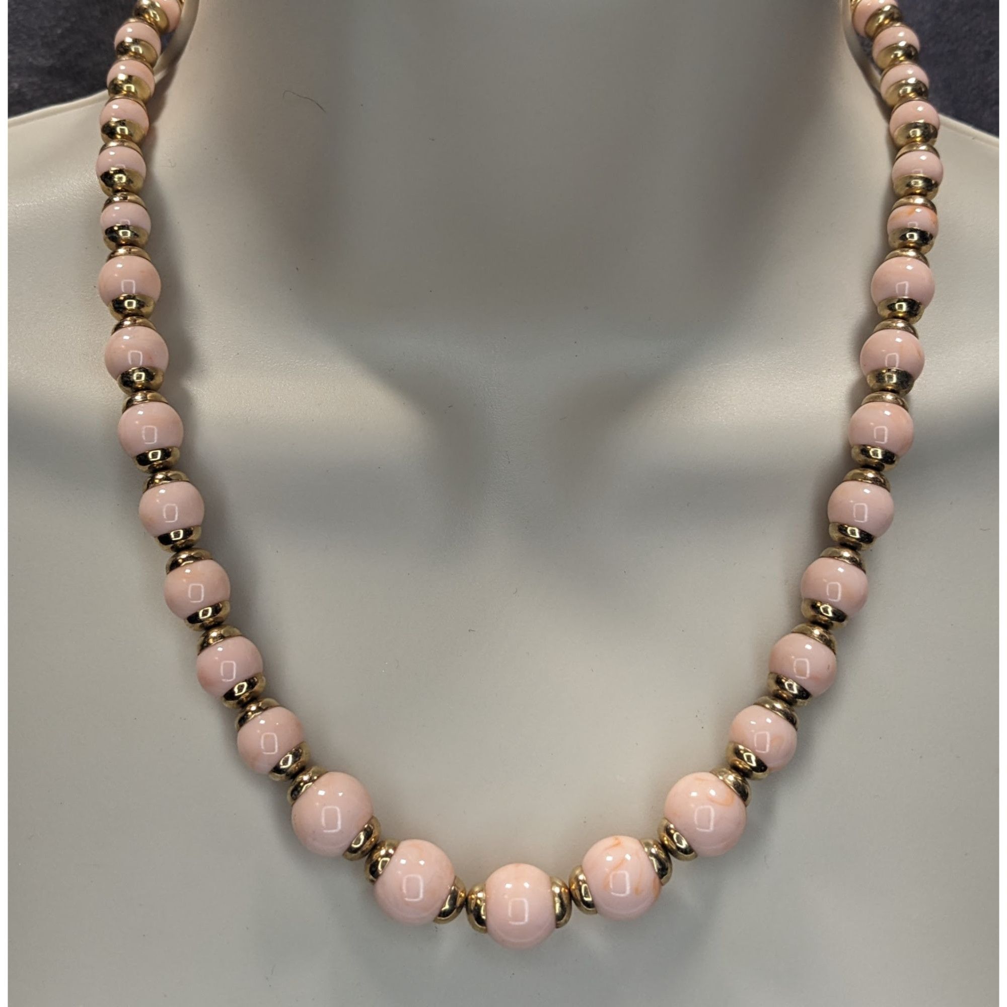 Other Vintage 80s Avon Necklace & Bracelet Set With Pink Lucite Be Size ONE SIZE - 5 Thumbnail