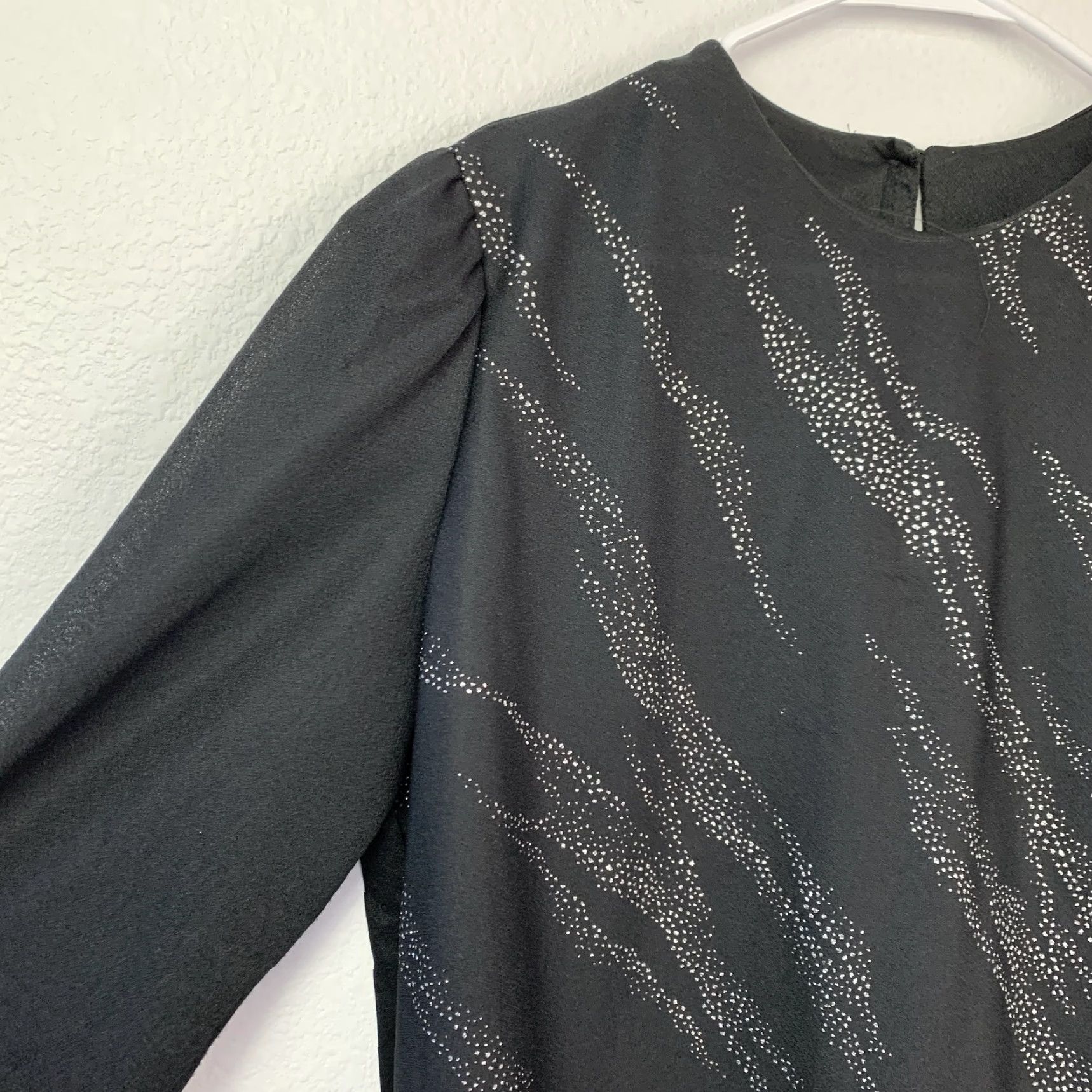 Vintage VINTAGE Earth Angel Dress Women's 17/18 Plus Overlay Geometric Dotted 80s Party Cocktail Long Sleeve Round Neck Knee Length Size XXL / US 16-18 / IT 52-54 - 2 Thumbnail