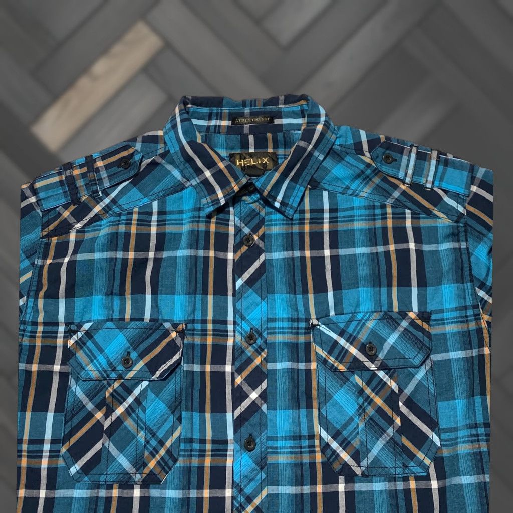 Vintage Helix Mens XL Athletic Fit Plaid Short Sleeve Shirt Blue Pockets Size US XL / EU 56 / 4 - 1 Thumbnail