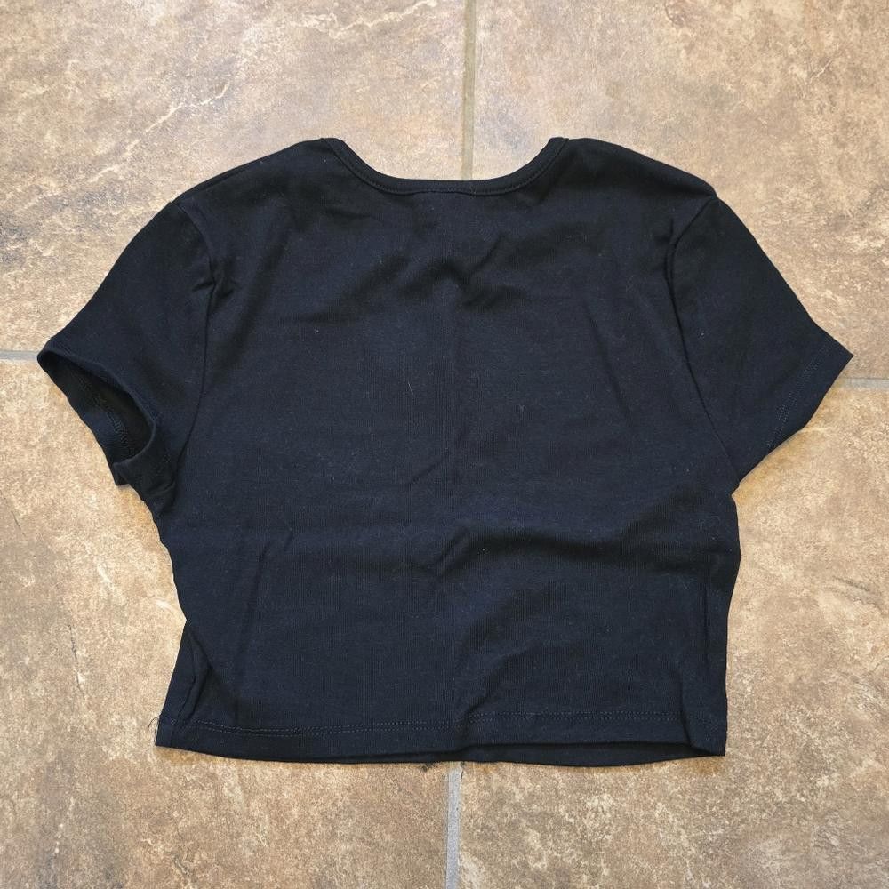 Shein Black Classic Cropped SHEIN Short Sleeve Size XS / US 0-2 / IT 36-38 - 2 Thumbnail
