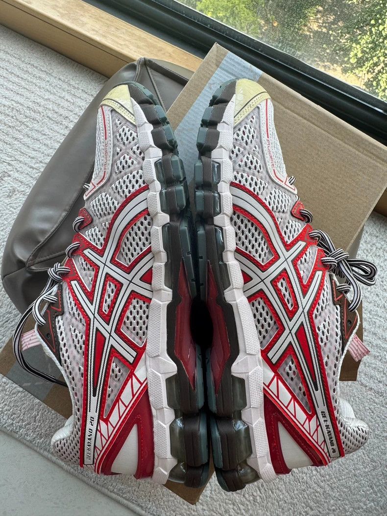 Kiko Kostadinov Kiko Kostadinov Asics Gel-Kayano20 “Classic Red”UB9-S Asics Size US 11.5 / EU 44-45 - 5 Thumbnail