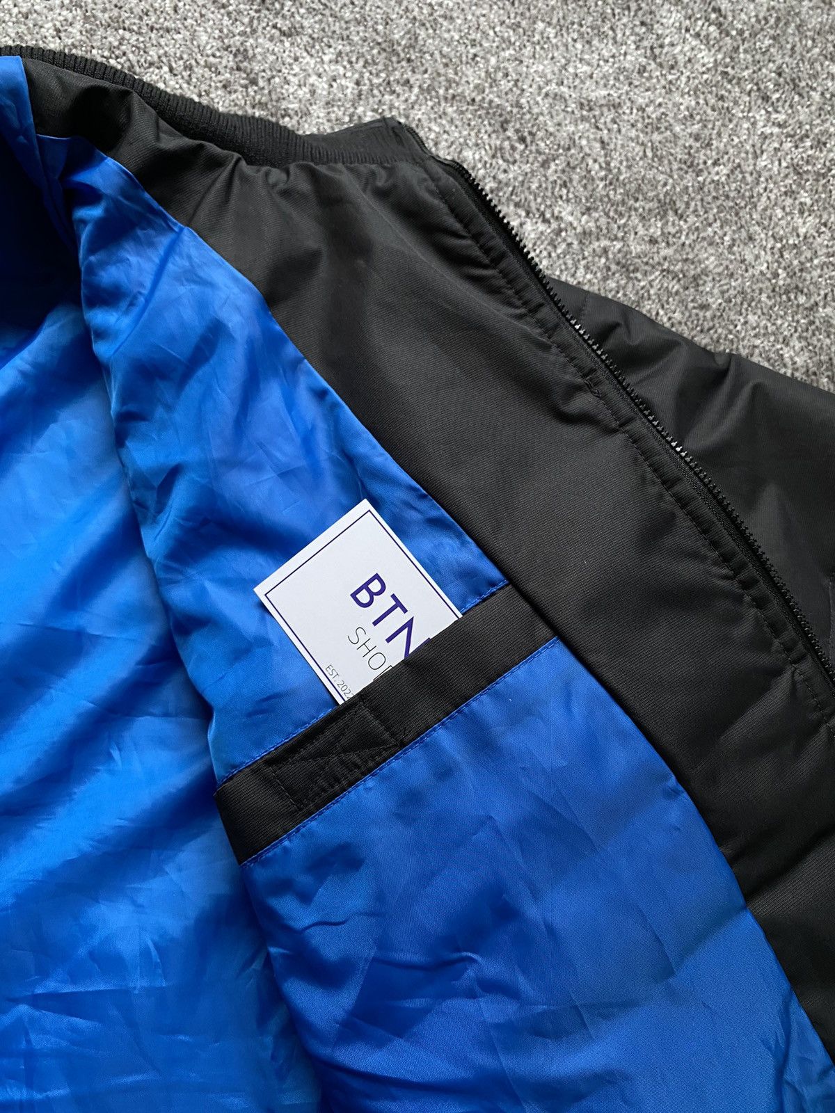 NASCAR Fast Lane Racing Bomber Hooded Black Blue Embroidered Jacket Size US XXL / EU 58 / 5 - 8 Thumbnail