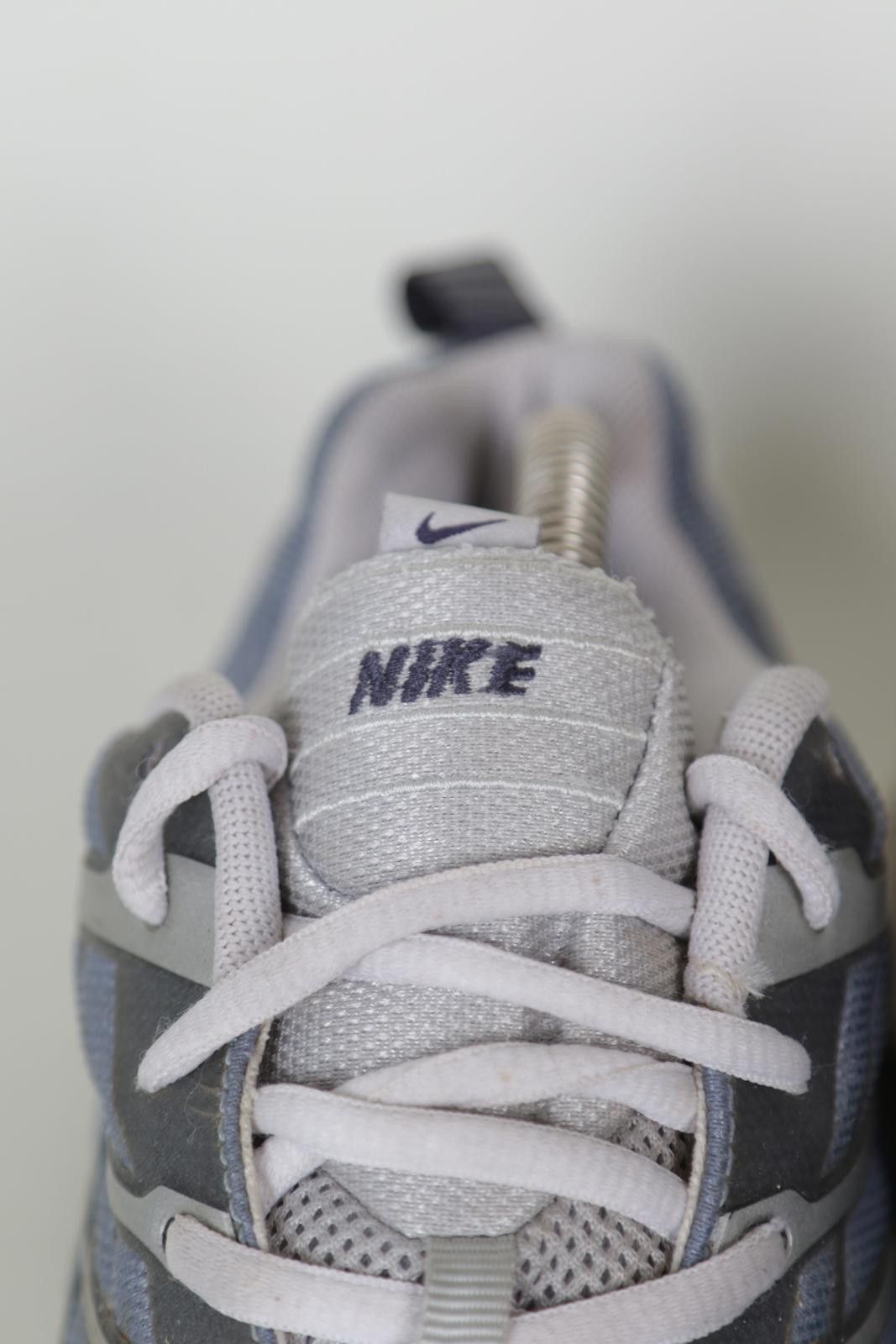 Nike 02' Nike Walk Air Max Low-Top Sneakers Size US 7.5 / IT 37.5 - 9 Thumbnail